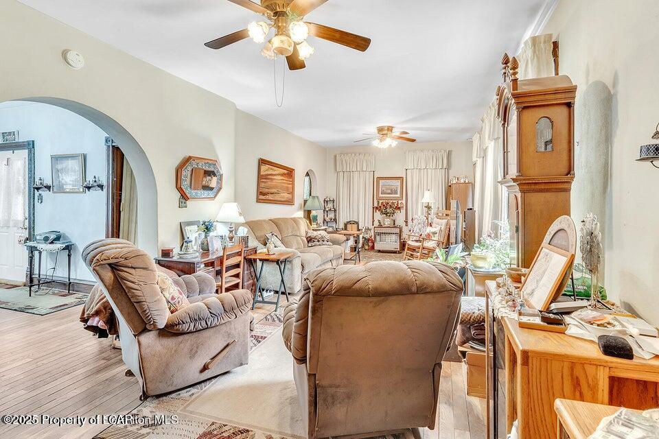 1079 Sutton Creek Road #A, Dallas, Texas image 12