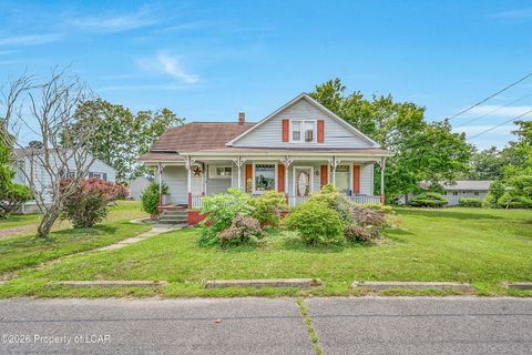 Homes For Sale - 424 Foster Street<br/> Duryea, PA 18642