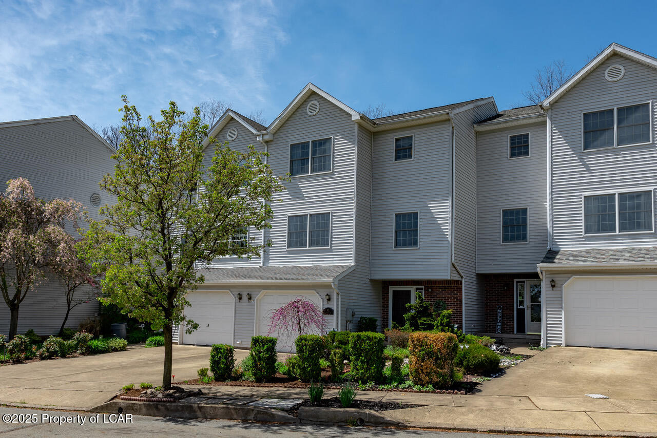 82 Grandville Drive, Swoyersville, Texas image 1