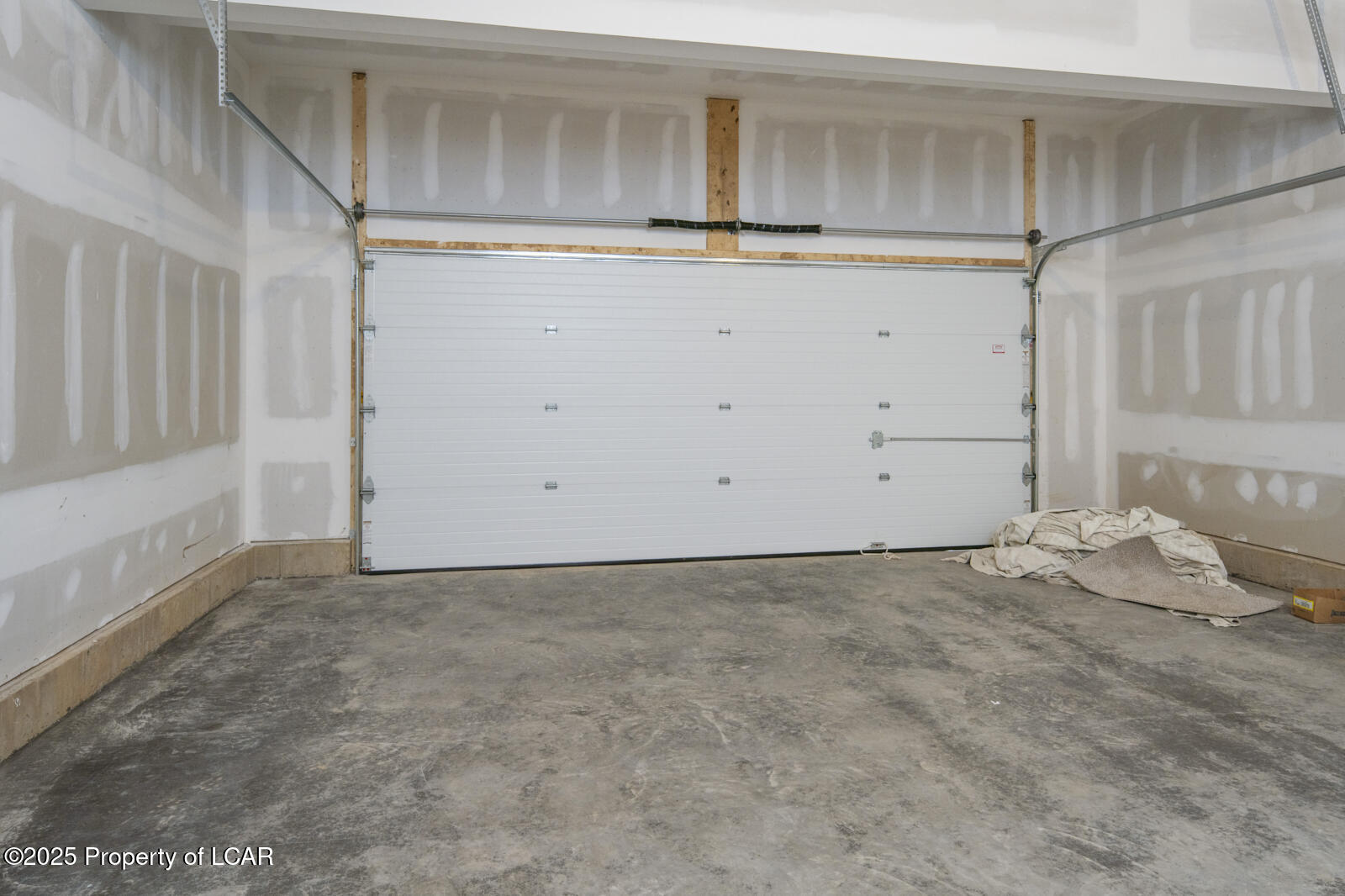 387 Long Run Road, Drums, Pennsylvania image 36