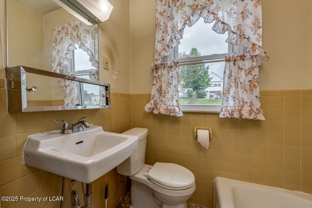 162 S Broad Street, Nanticoke, Alaska image 20