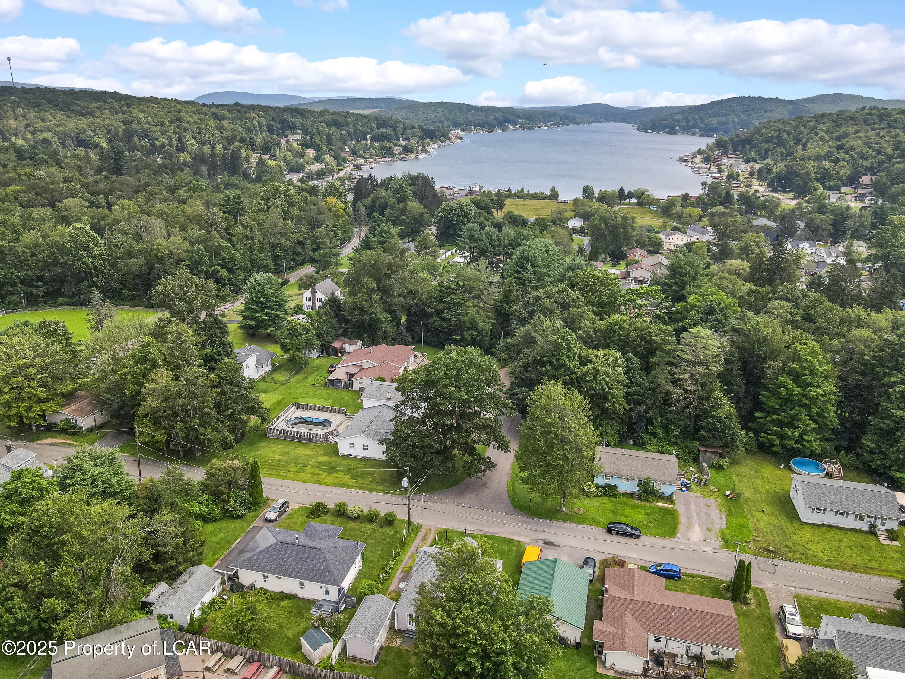 Harveys Lake, Pennsylvania 18618, United States, 2 Bedrooms Bedrooms, ,1 BathroomBathrooms,Residential,Active,202622