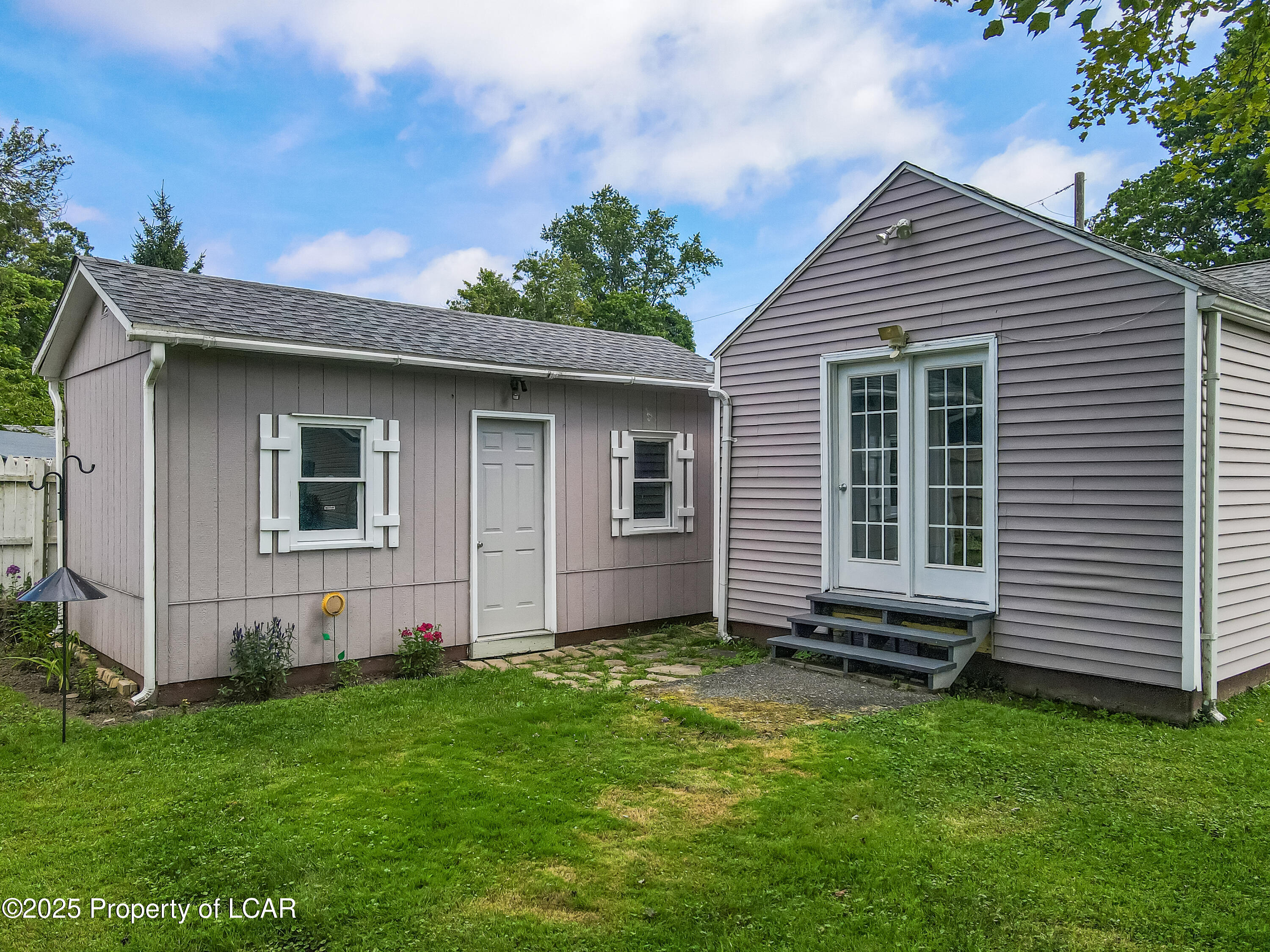 Harveys Lake, Pennsylvania 18618, United States, 2 Bedrooms Bedrooms, ,1 BathroomBathrooms,Residential,Active,202622