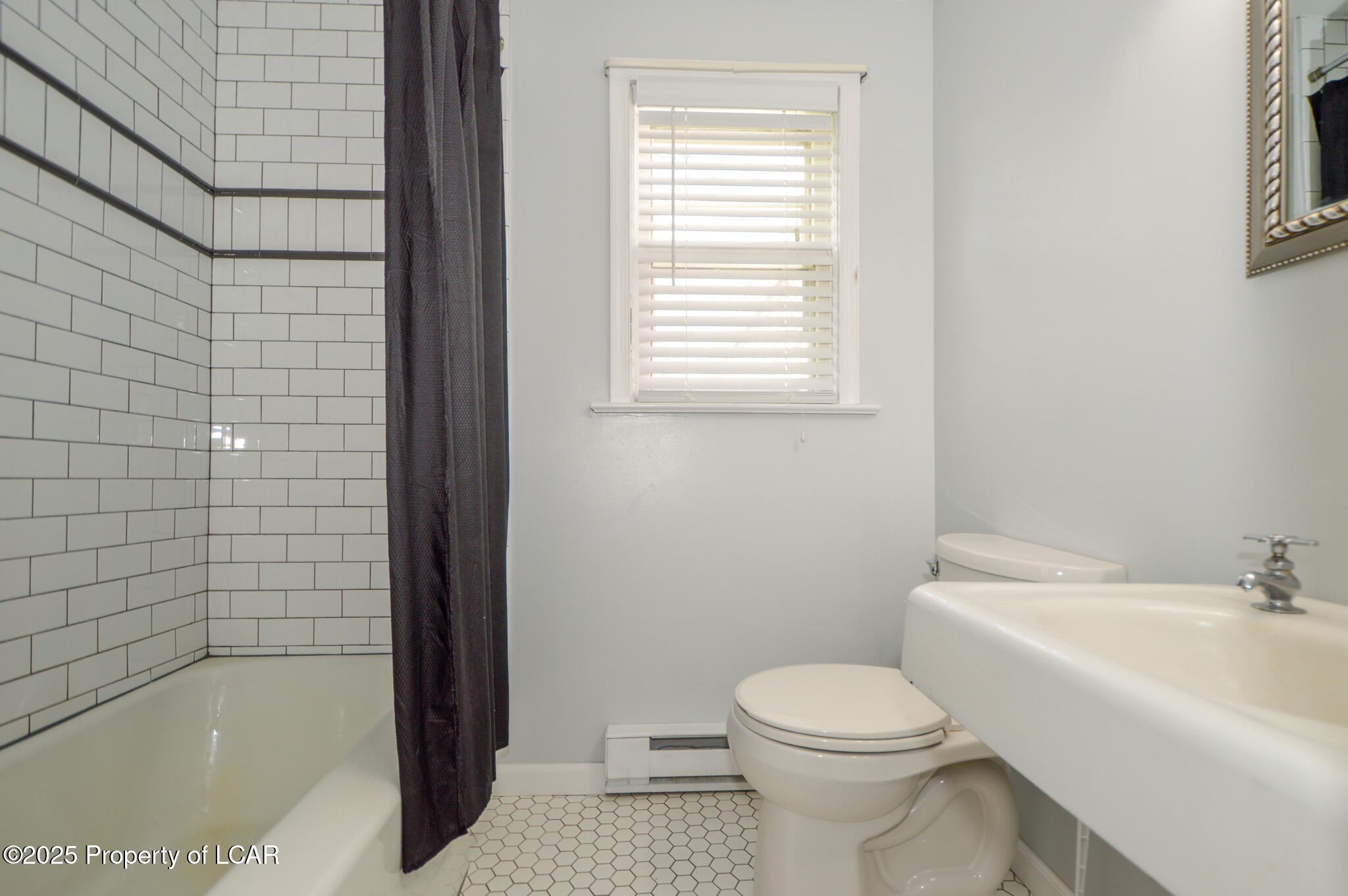 Harveys Lake, Pennsylvania 18618, United States, 2 Bedrooms Bedrooms, ,1 BathroomBathrooms,Residential,Active,202622