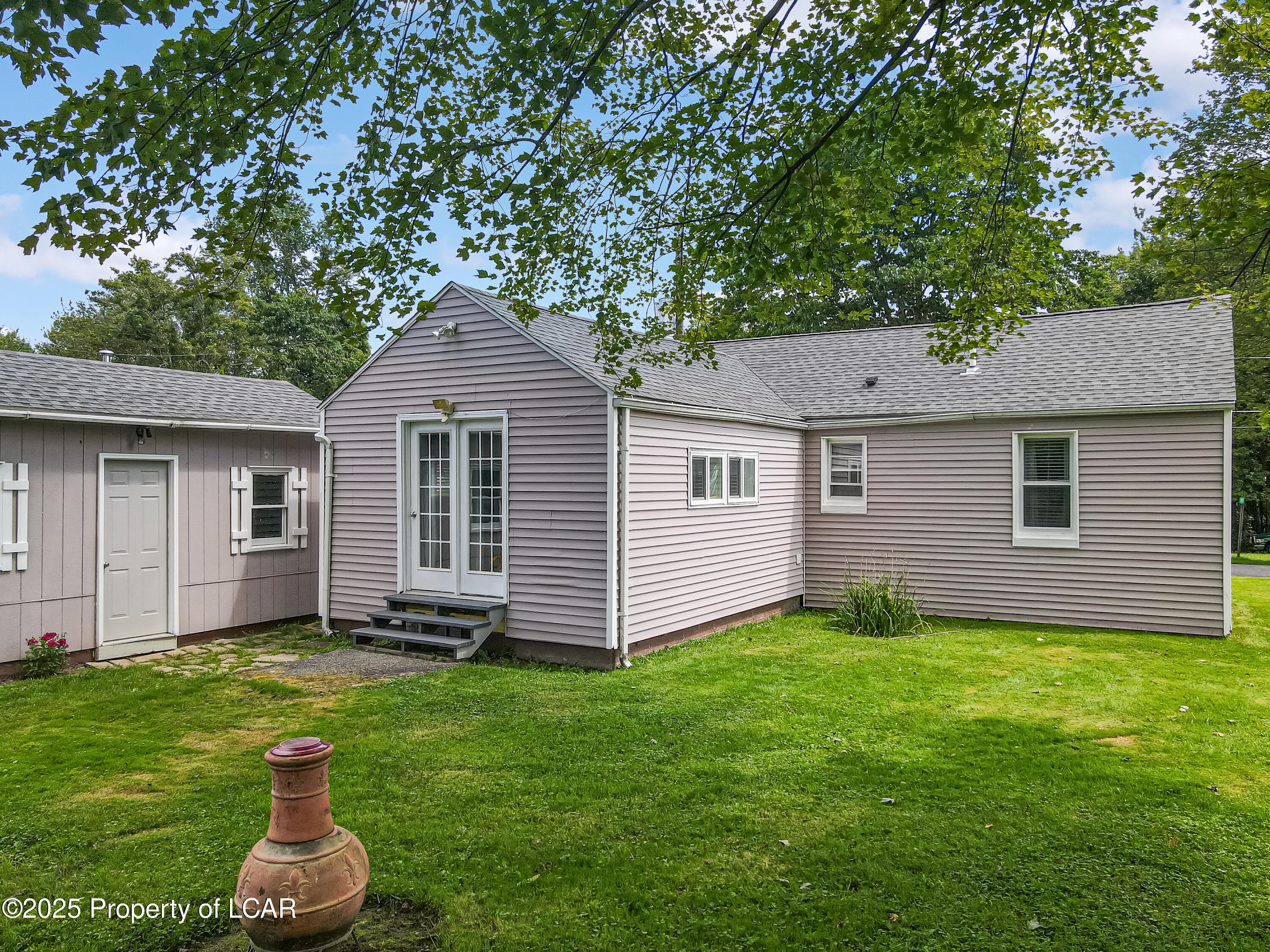 Harveys Lake, Pennsylvania 18618, United States, 2 Bedrooms Bedrooms, ,1 BathroomBathrooms,Residential,Active,202622