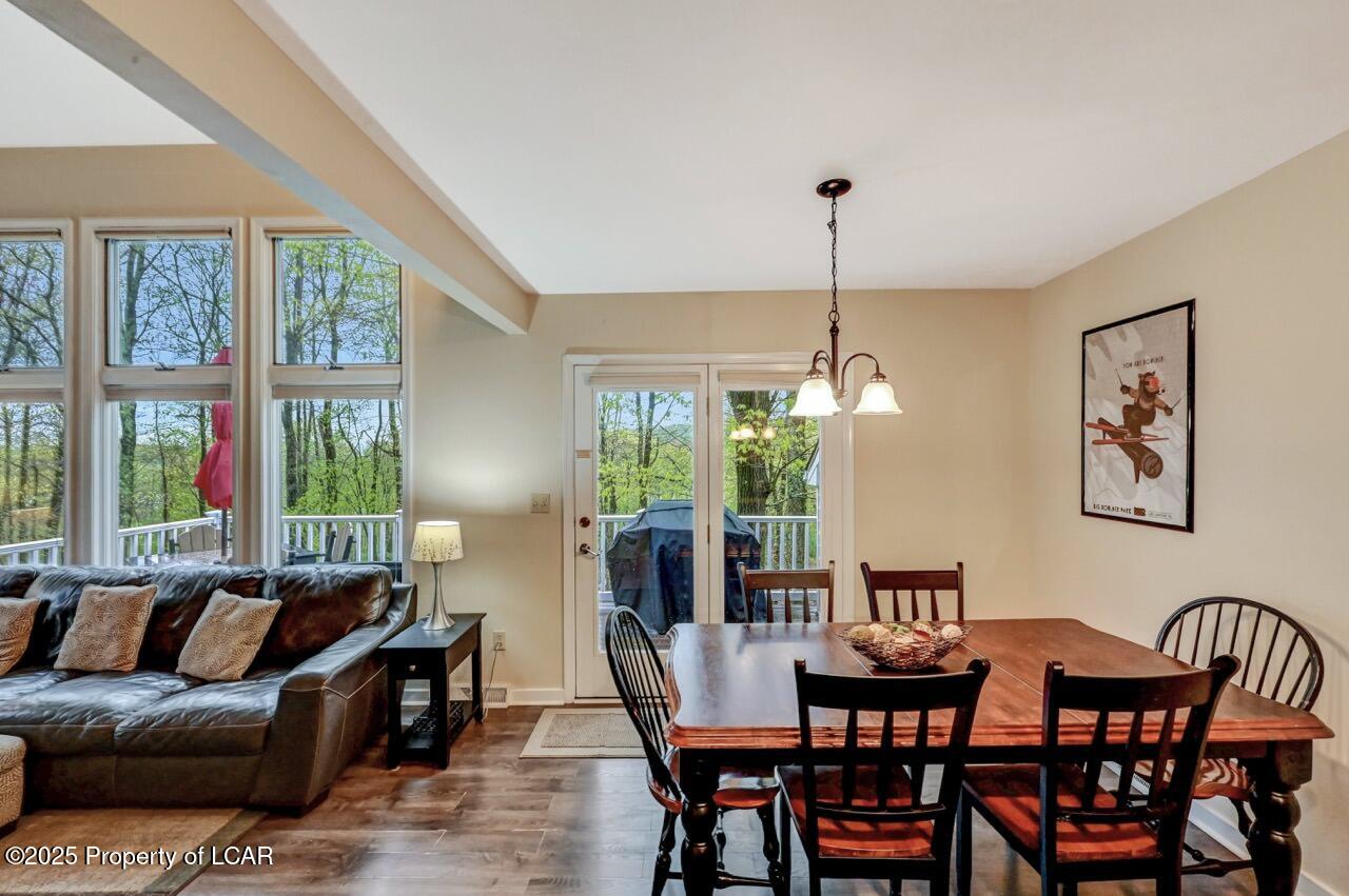 52 Laurelwood Drive, Lake Harmony, Texas image 18