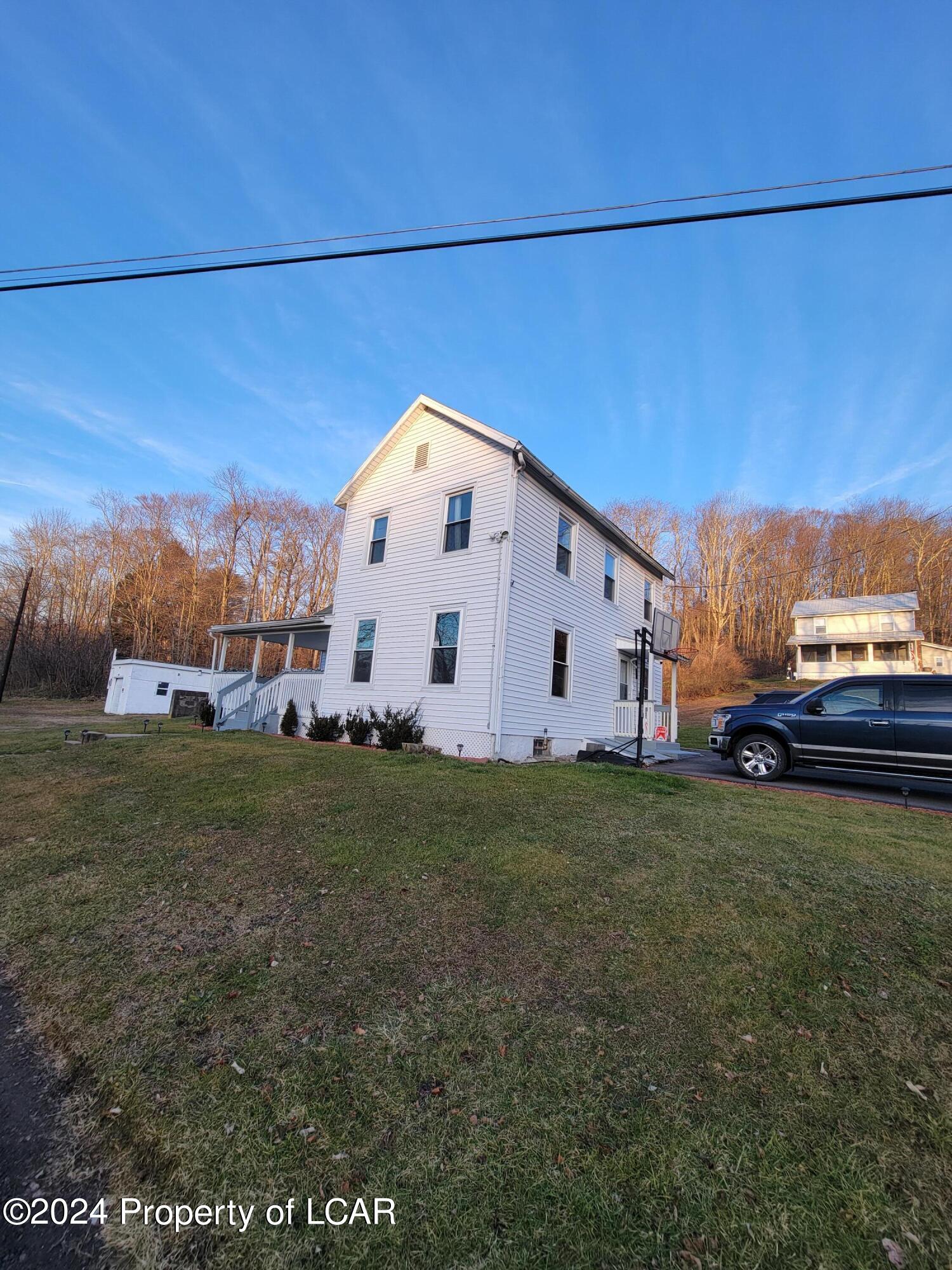 226 River Road, White Haven, Pennsylvania image 2