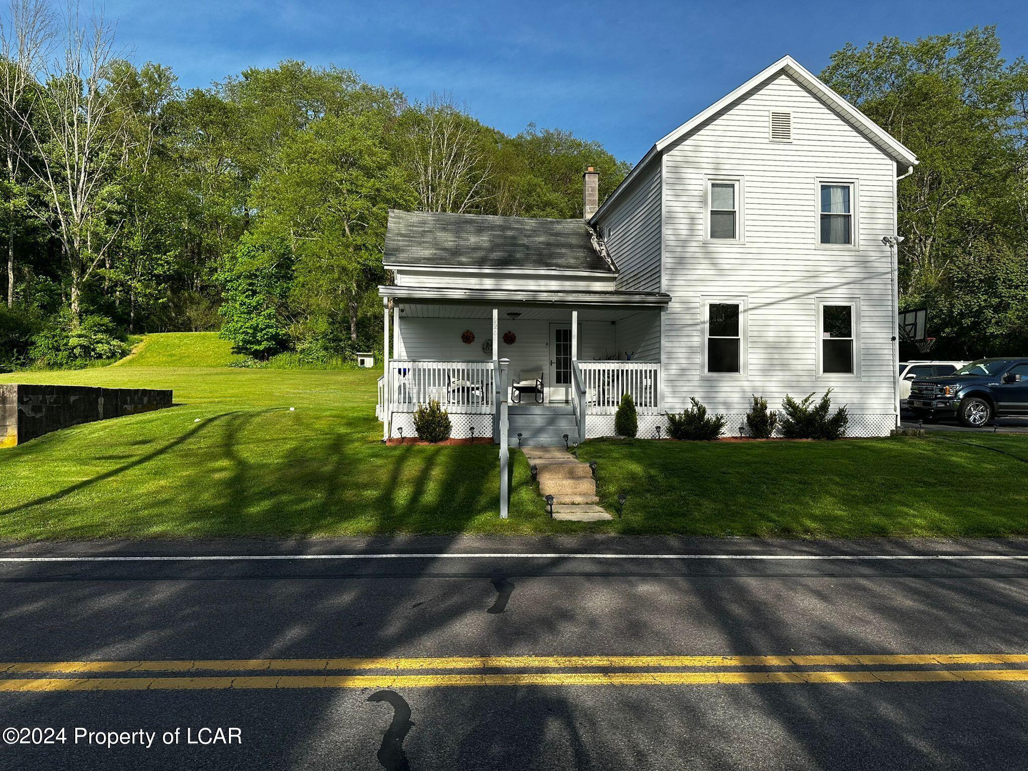 226 River Road, White Haven, Pennsylvania image 1