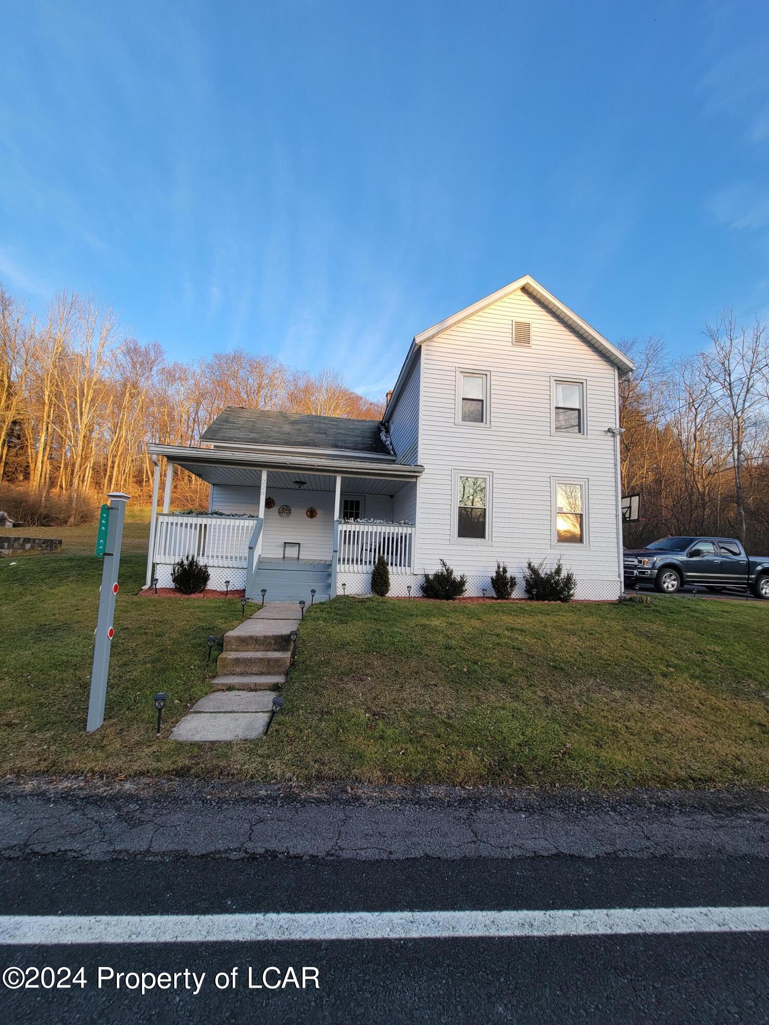 226 River Road, White Haven, Pennsylvania image 4