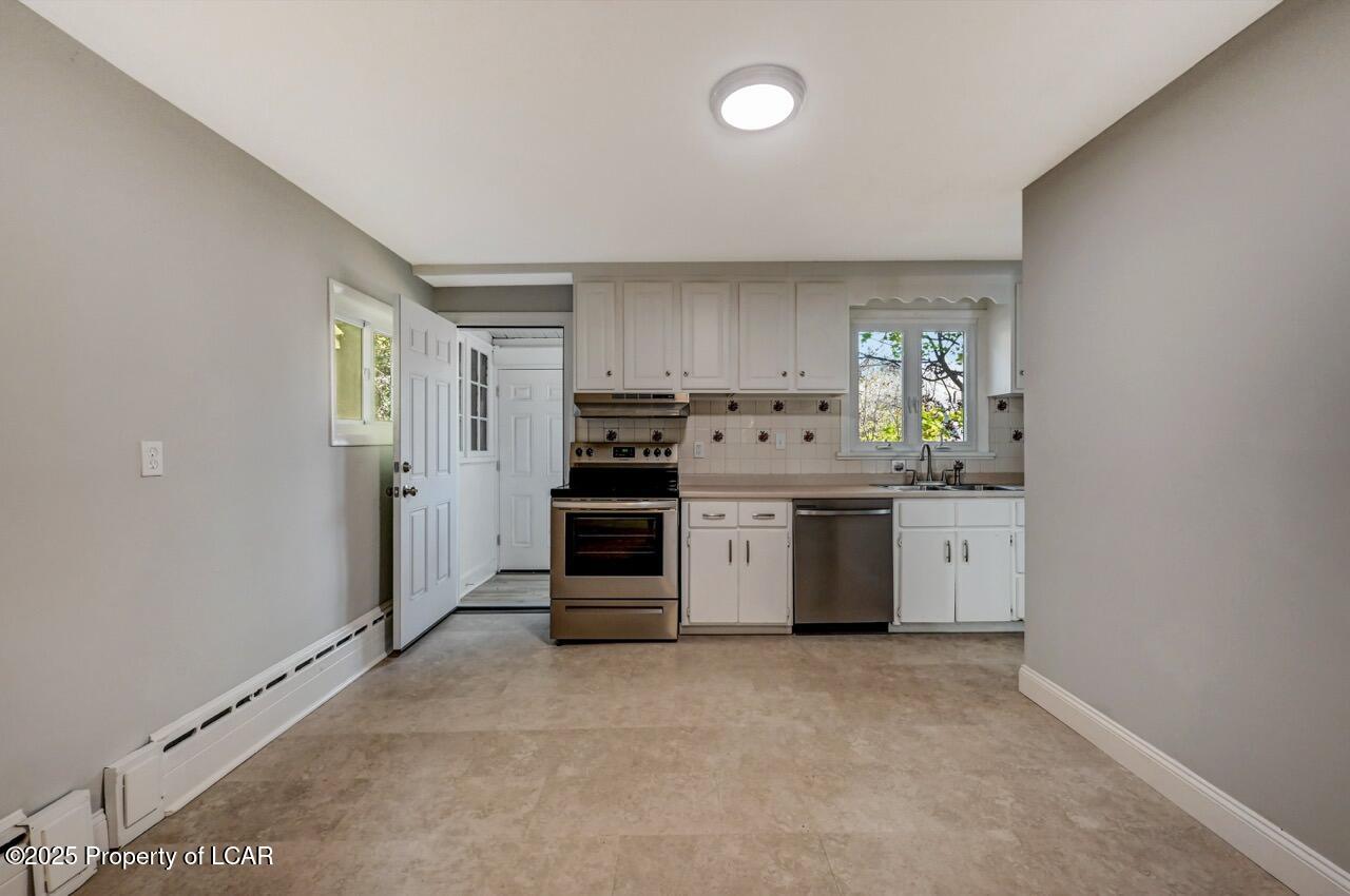 1319 N Pine Street, Scranton, Alaska image 21