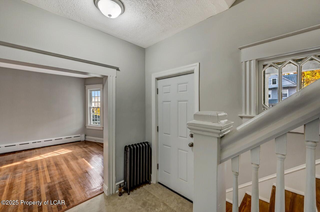 1319 N Pine Street, Scranton, Alaska image 28