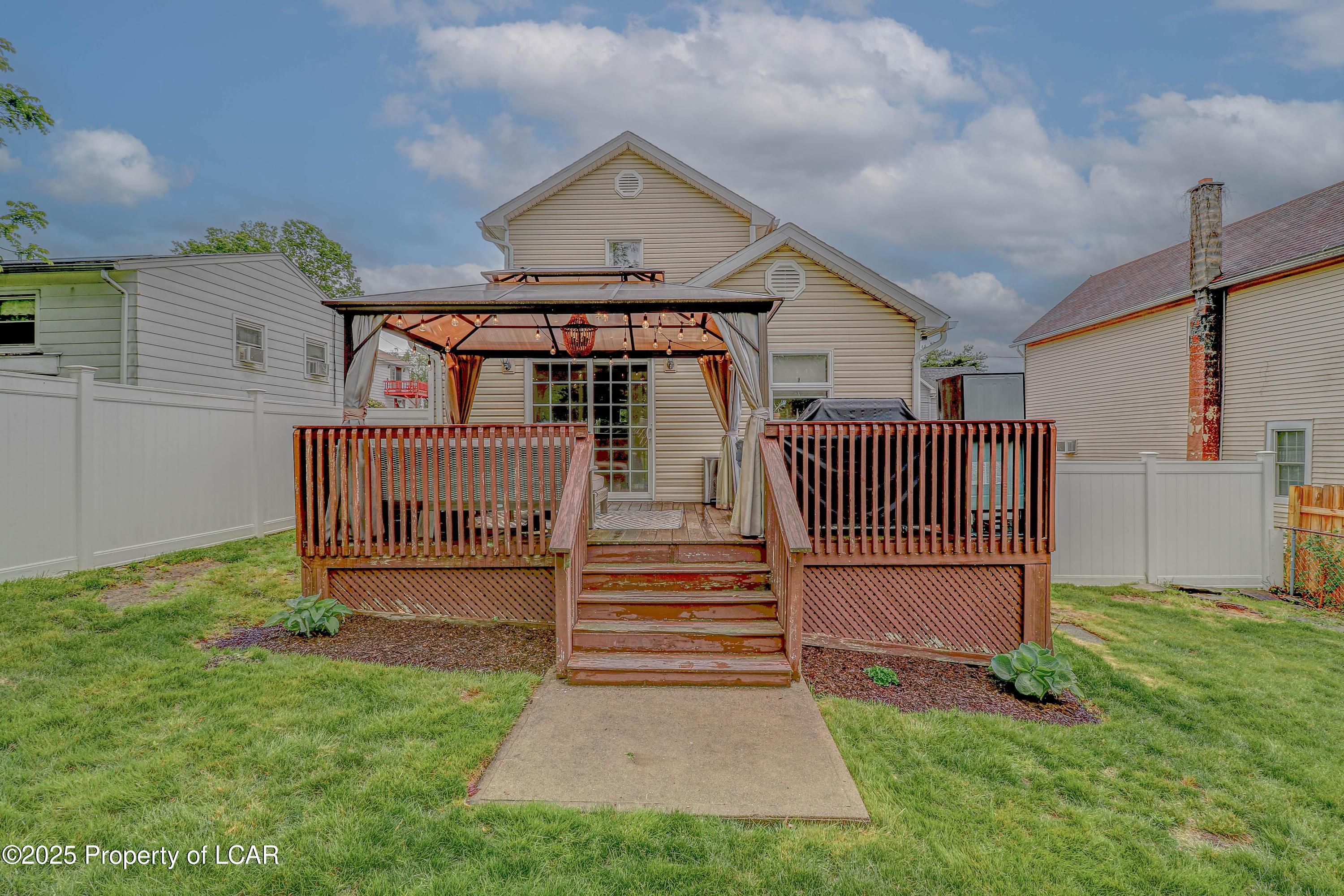 408 Pringle Street, Pringle, Texas image 3