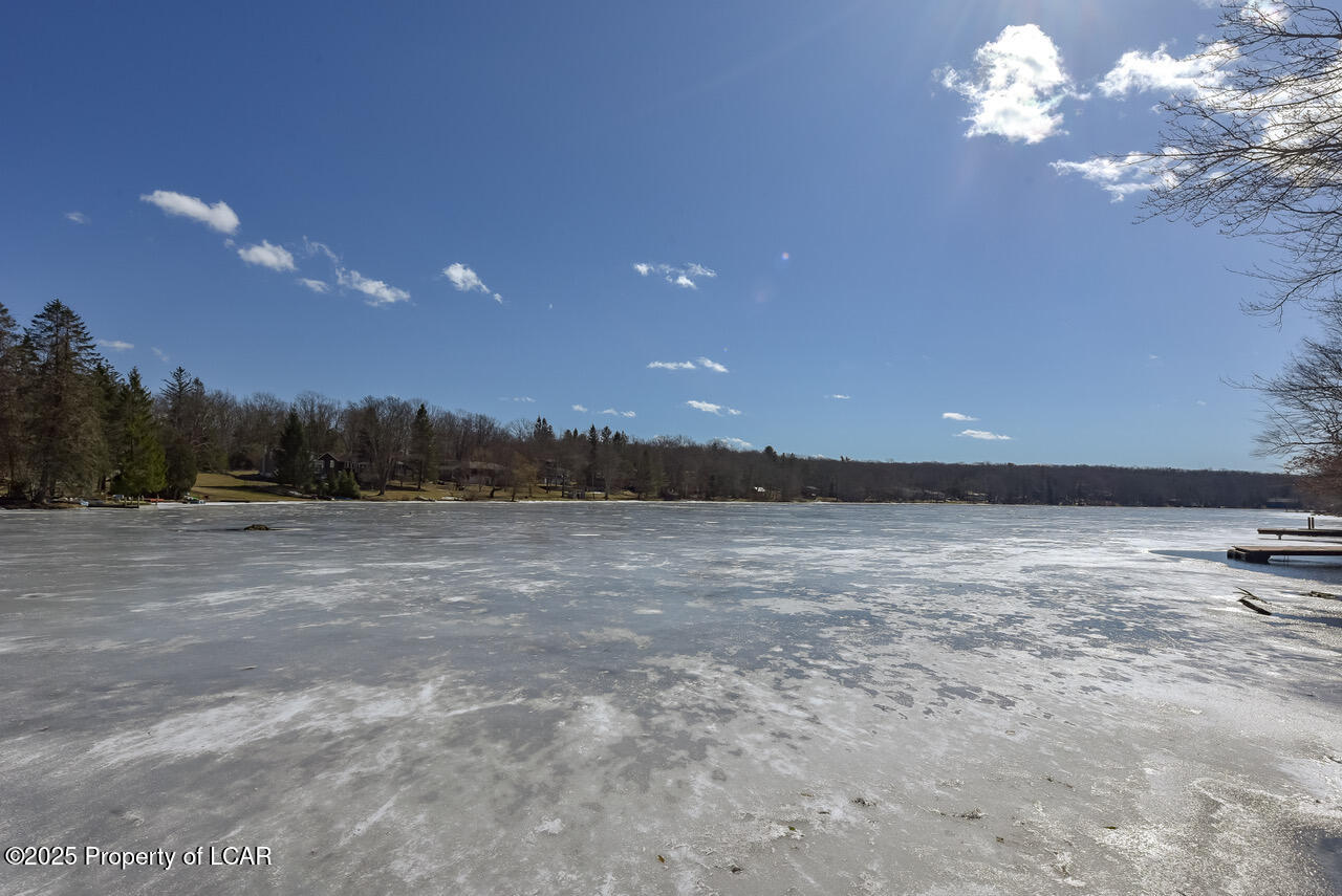 400 Indian Lake Trail, White Haven, Pennsylvania image 38