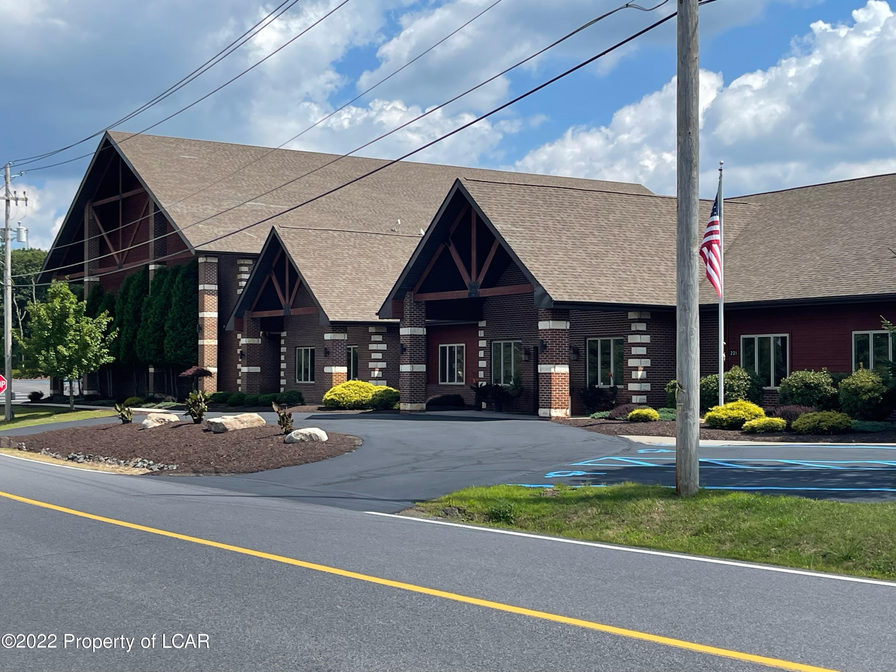 Tee Pee Drive, Hazleton, Pennsylvania image 26