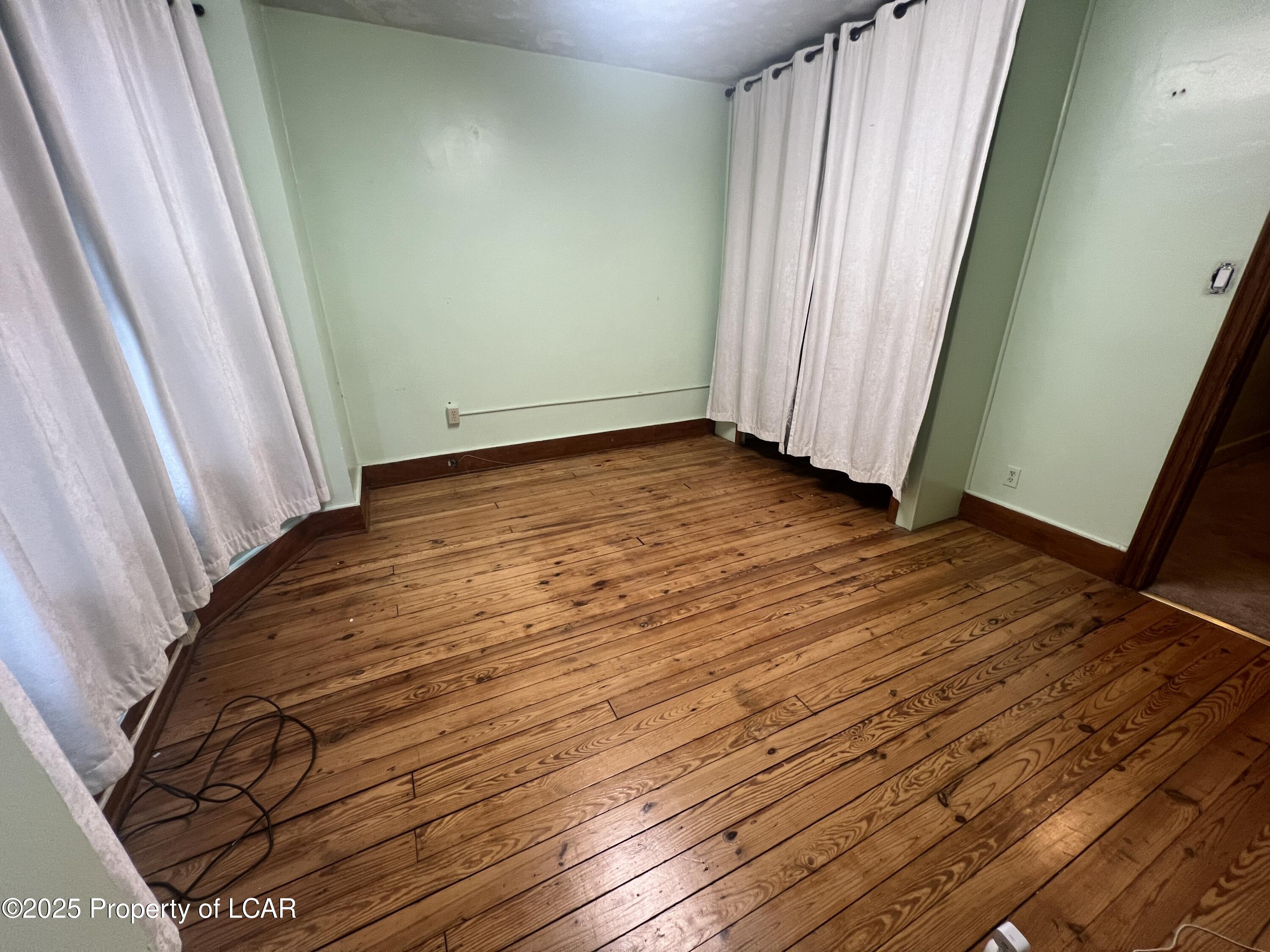 942 Madison Avenue, Reading, Texas image 9