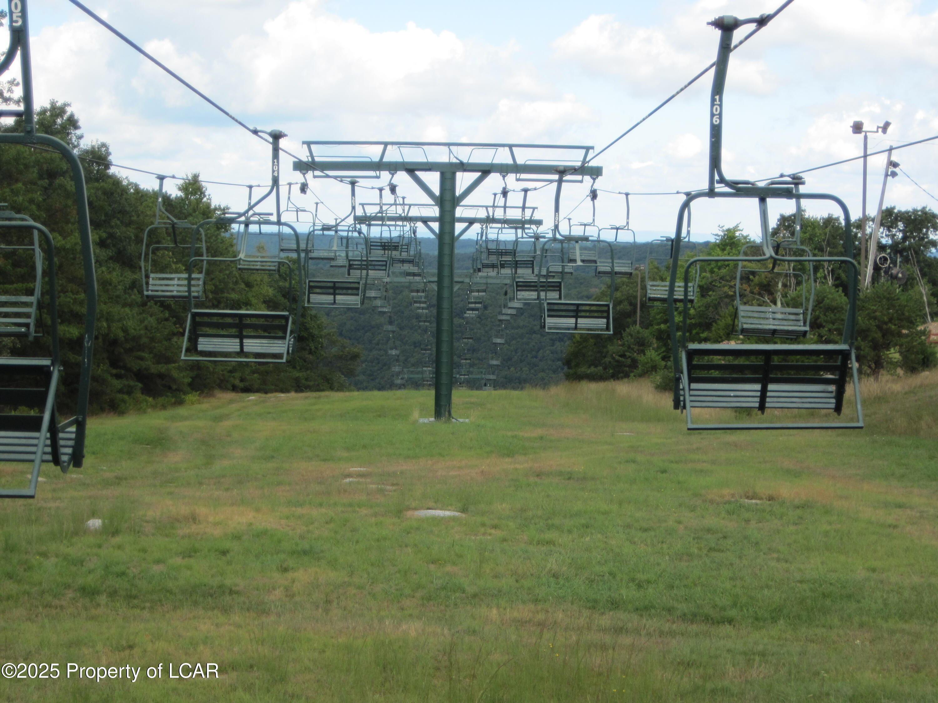 Indigo Circle, Hazleton, Pennsylvania image 14
