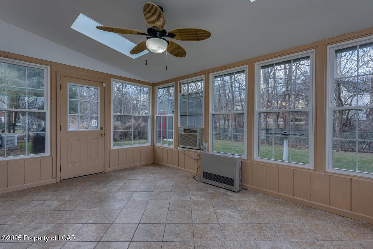 33 Walden Drive, Mountain Top, West Virginia image 9