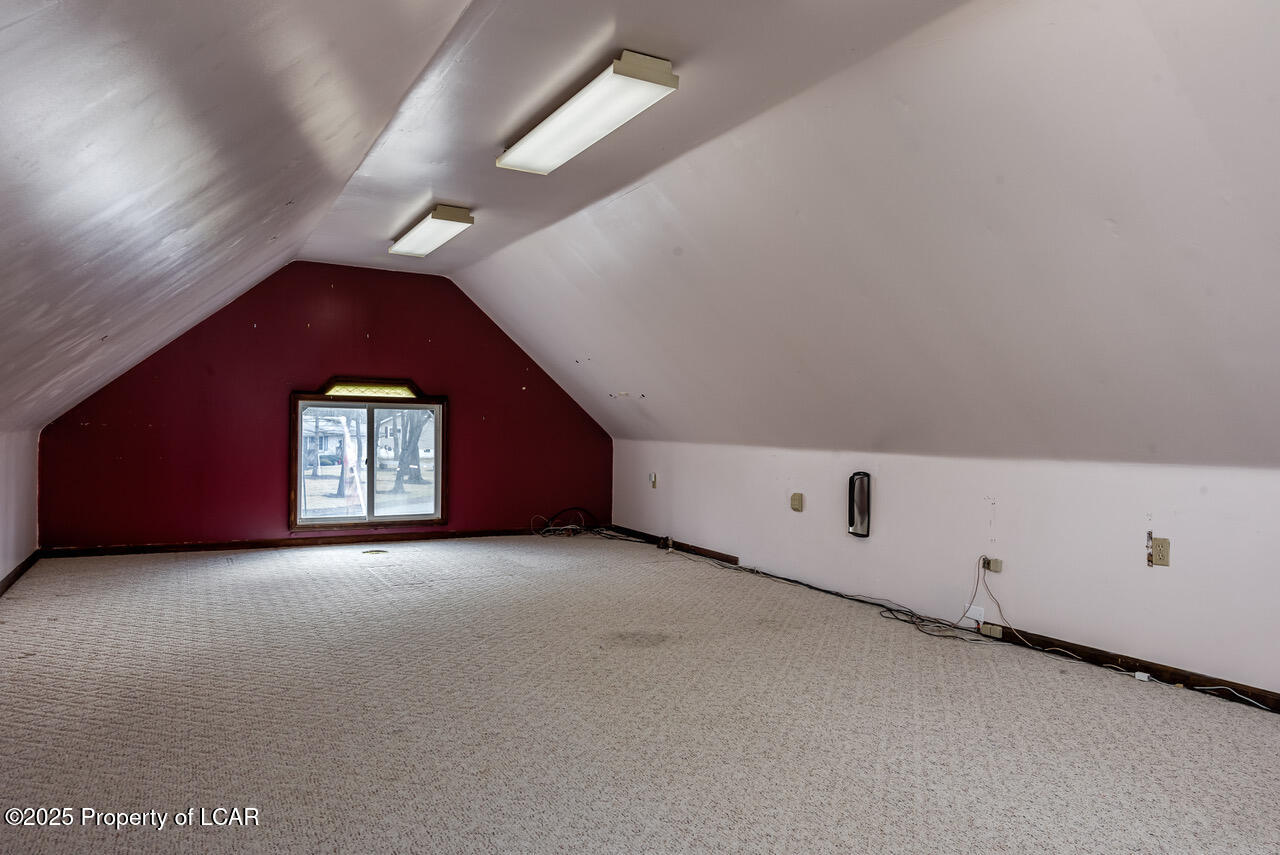 33 Walden Drive, Mountain Top, West Virginia image 28