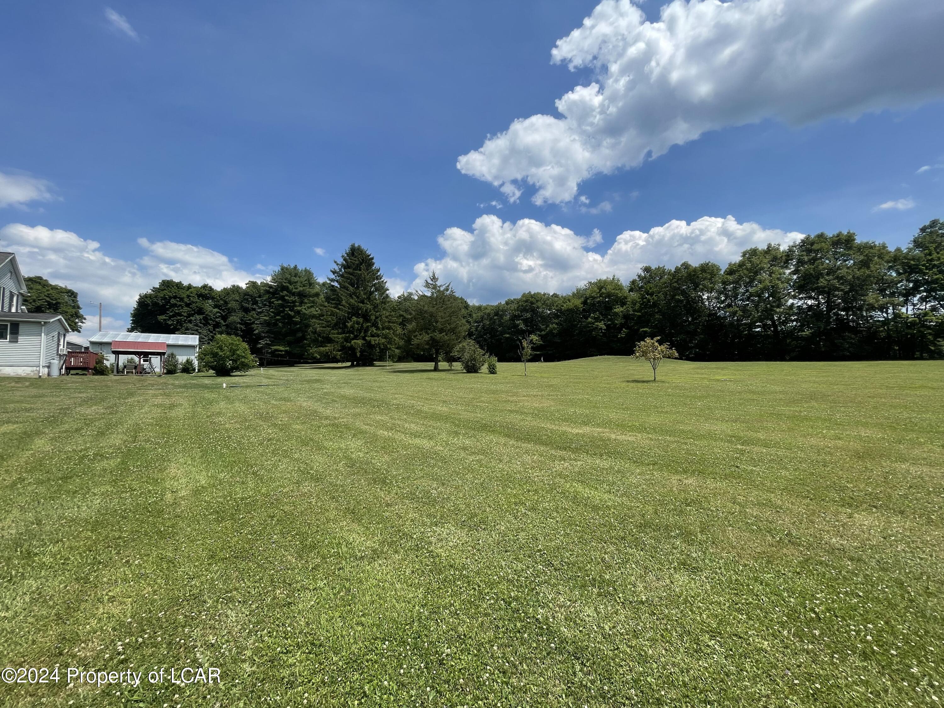 501 Lily Lake Road, Wapwallopen, Pennsylvania image 11