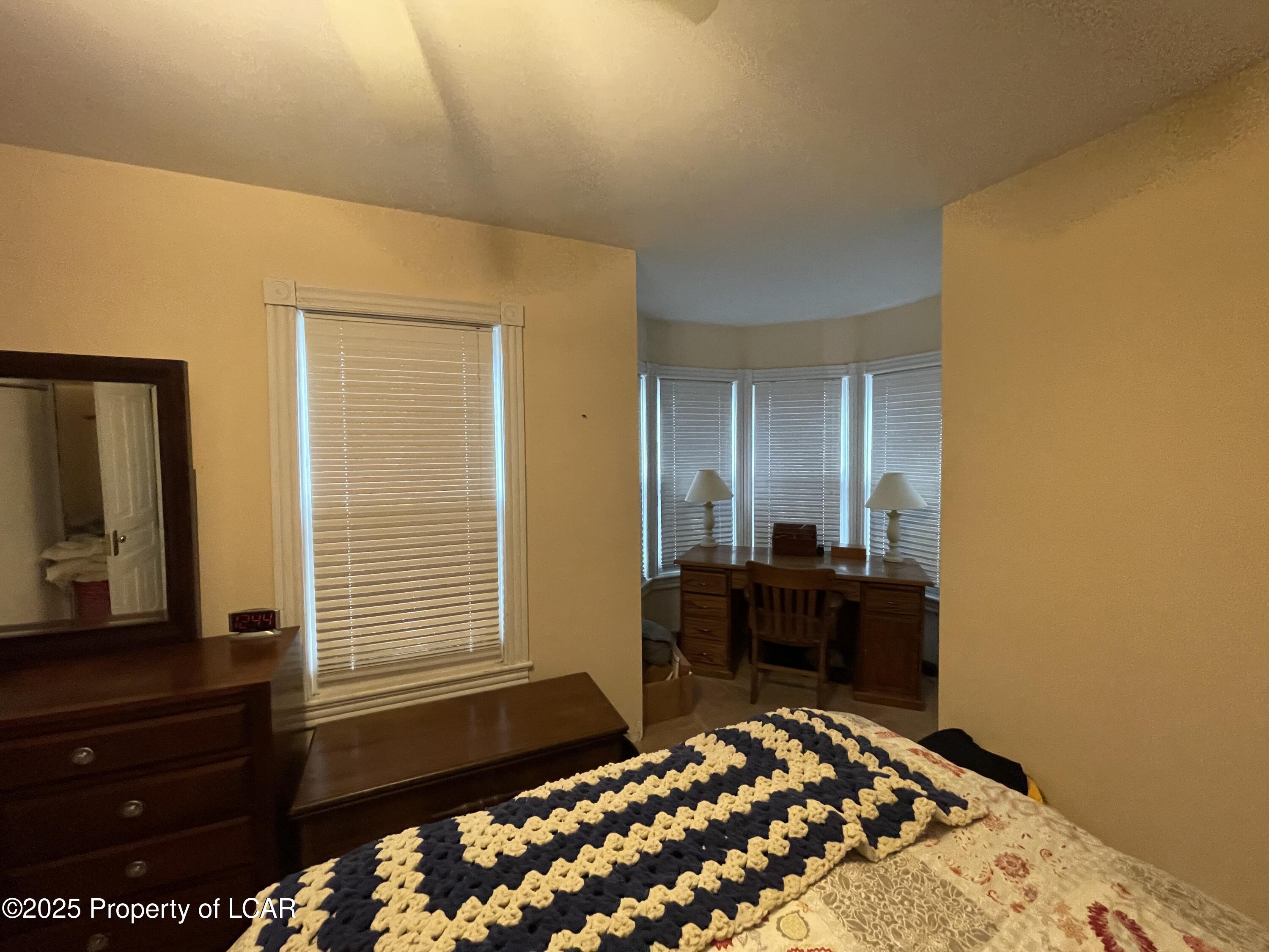 20 N Holland Street, Summit Hill, Alaska image 22