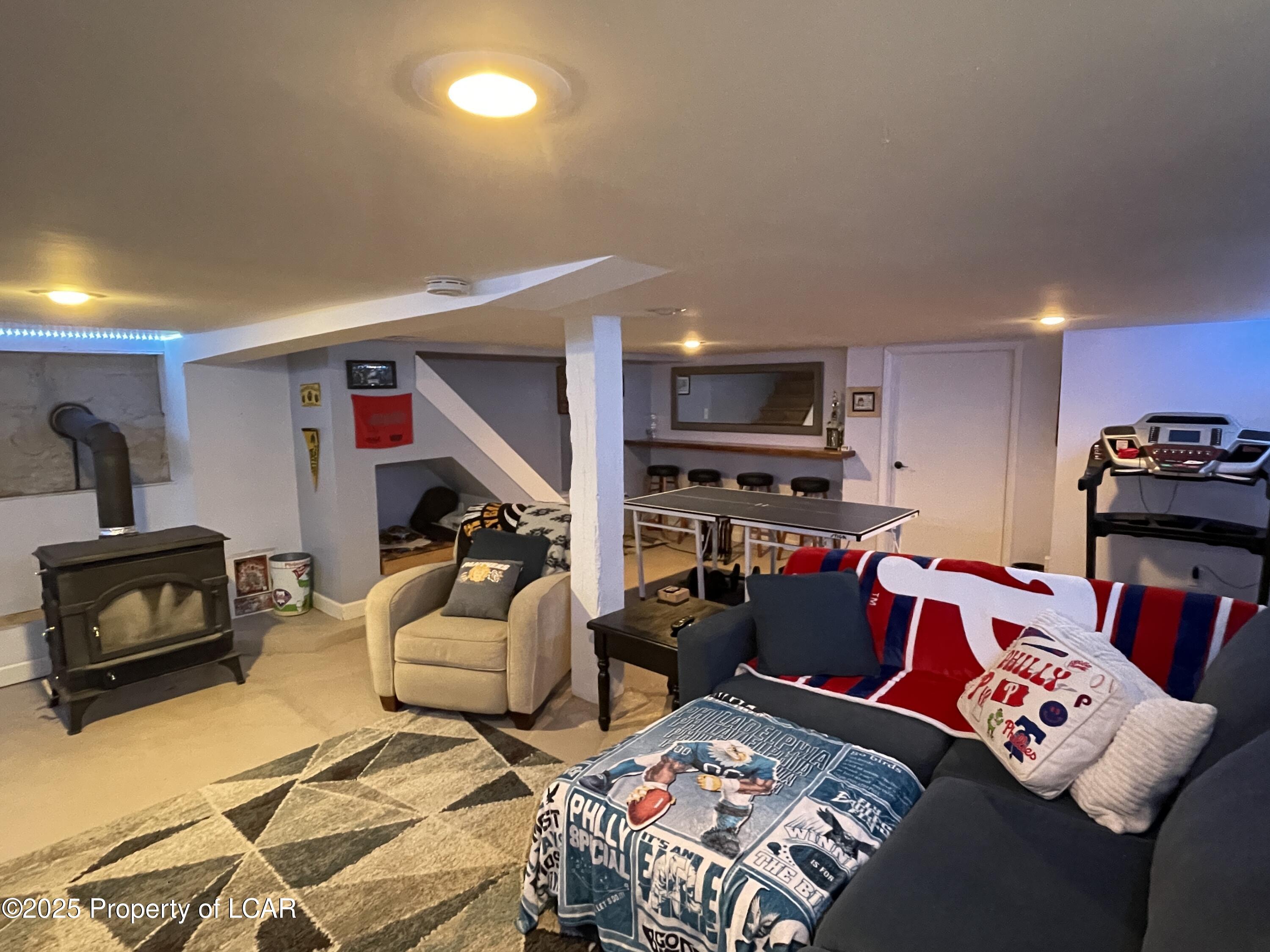 20 N Holland Street, Summit Hill, Alaska image 27