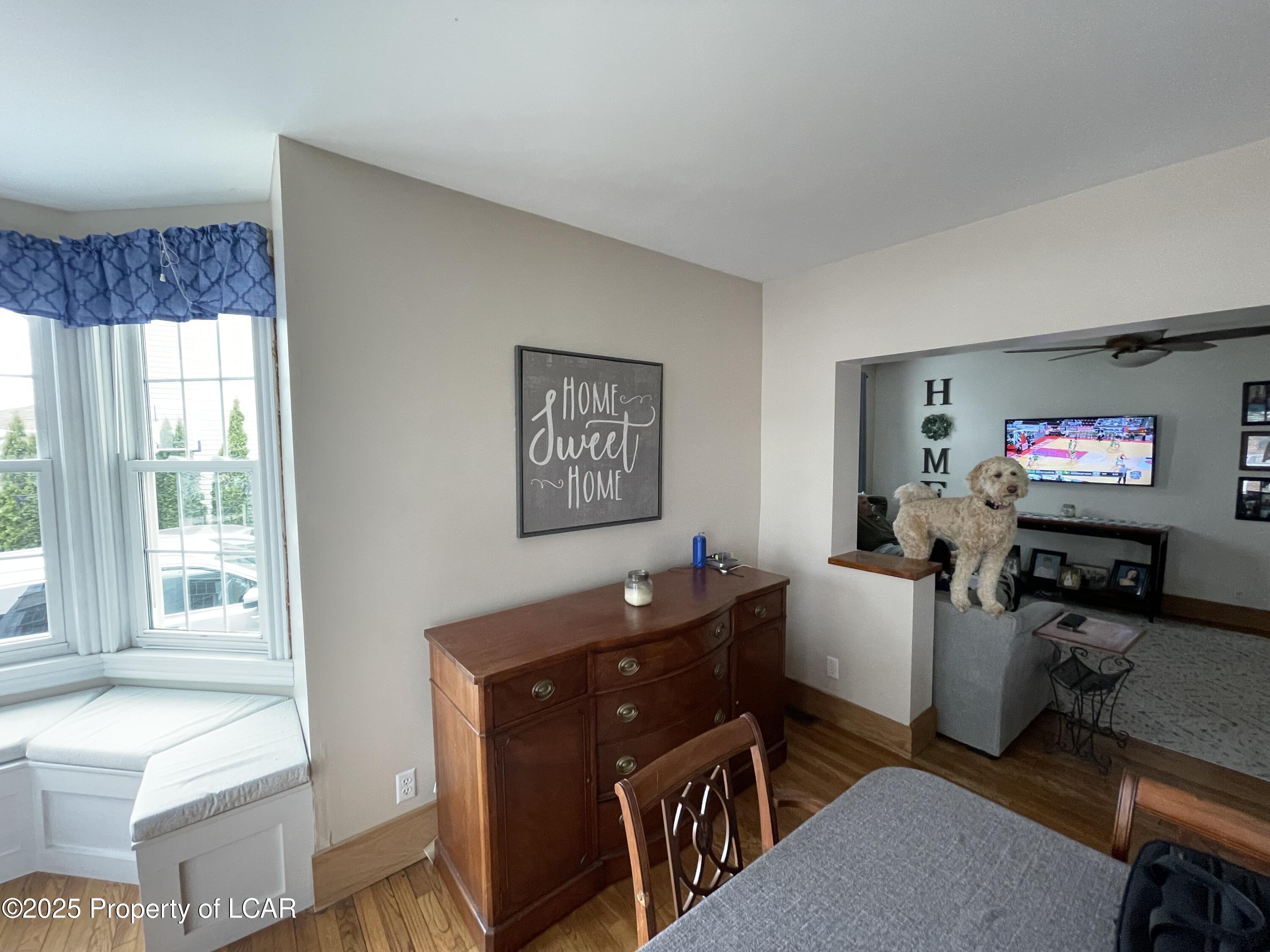 20 N Holland Street, Summit Hill, Alaska image 9