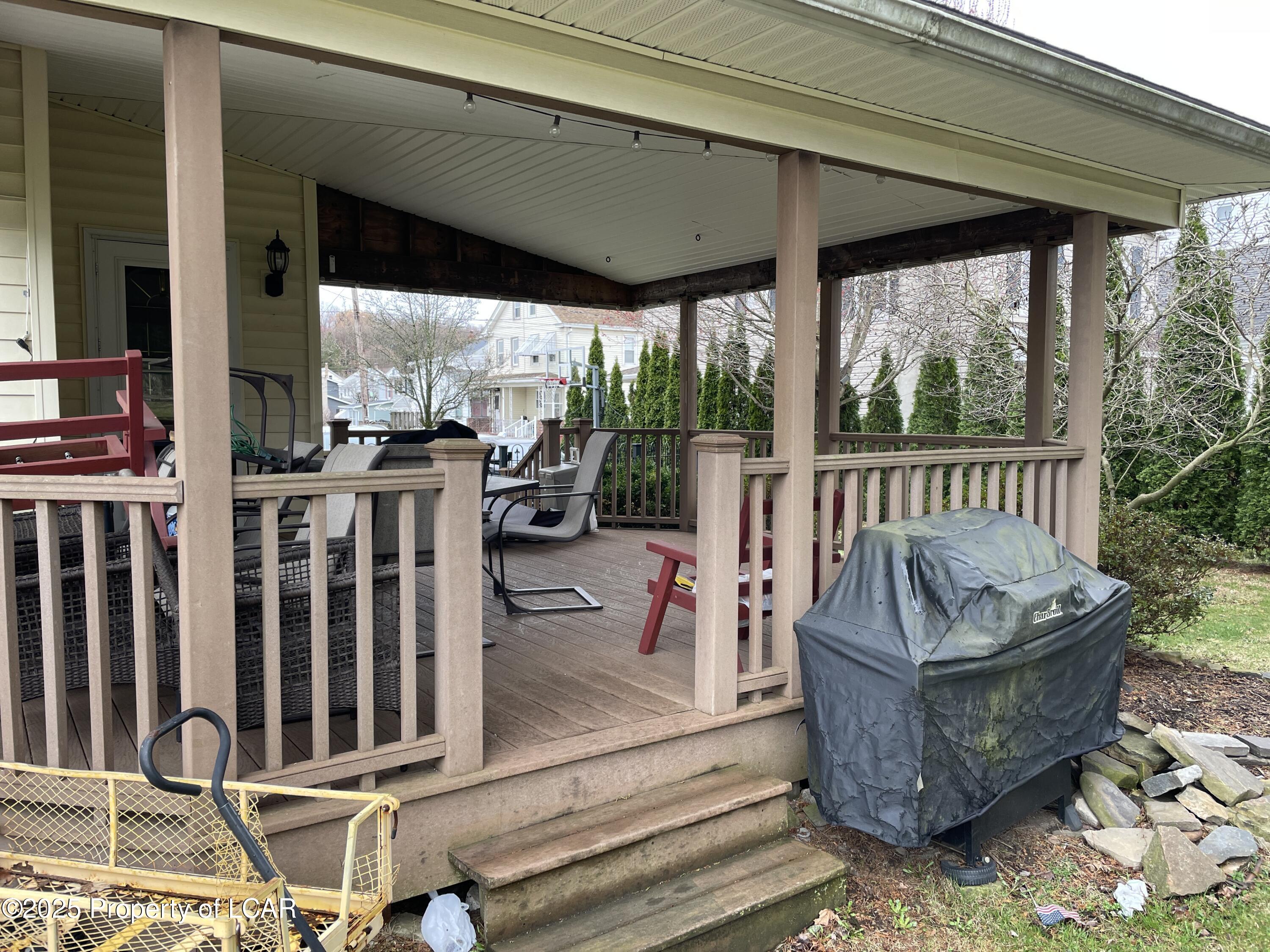 20 N Holland Street, Summit Hill, Alaska image 33