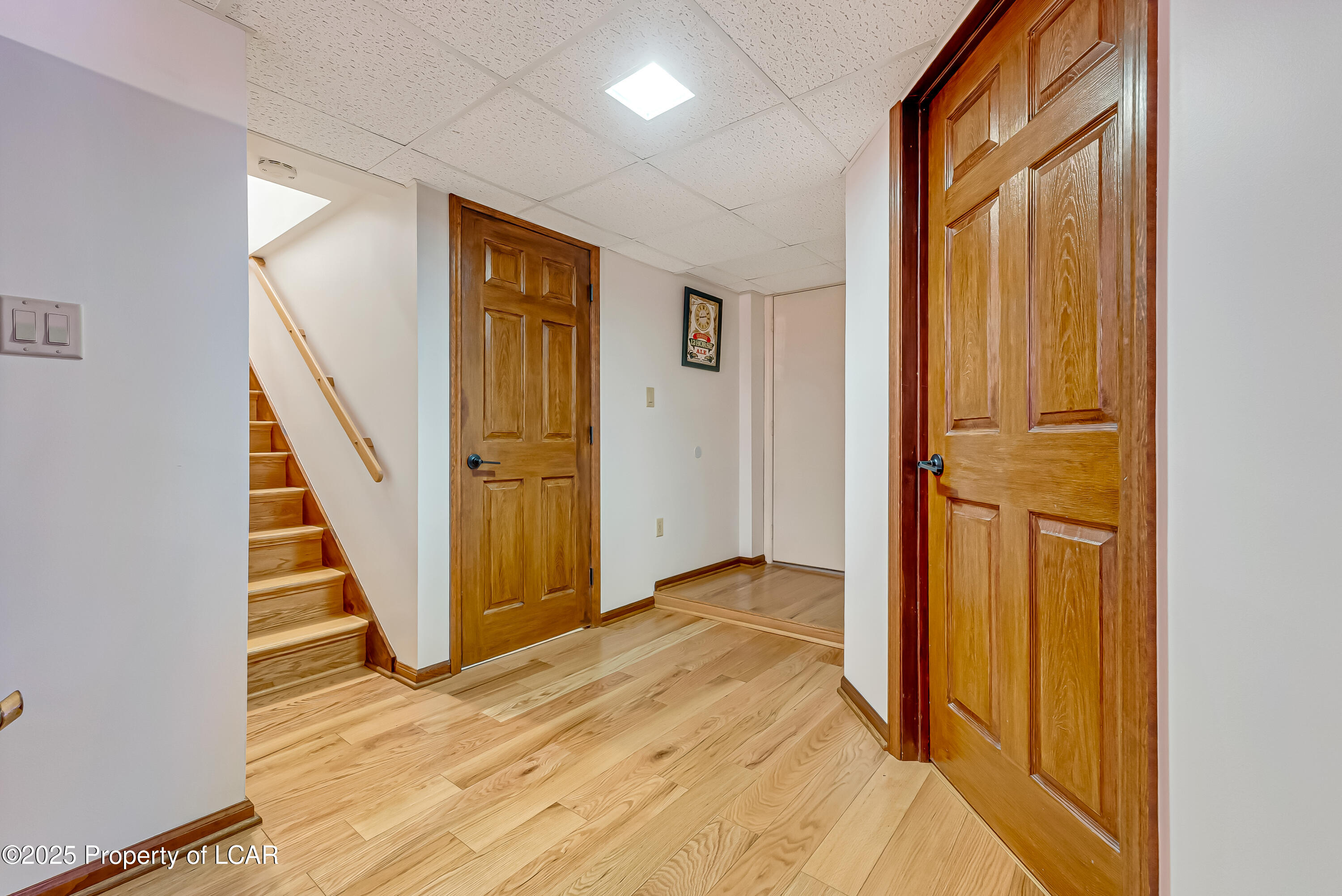 Dallas, Pennsylvania 18612, United States, 4 Bedrooms Bedrooms, ,2 BathroomsBathrooms,Residential,Pending,181194