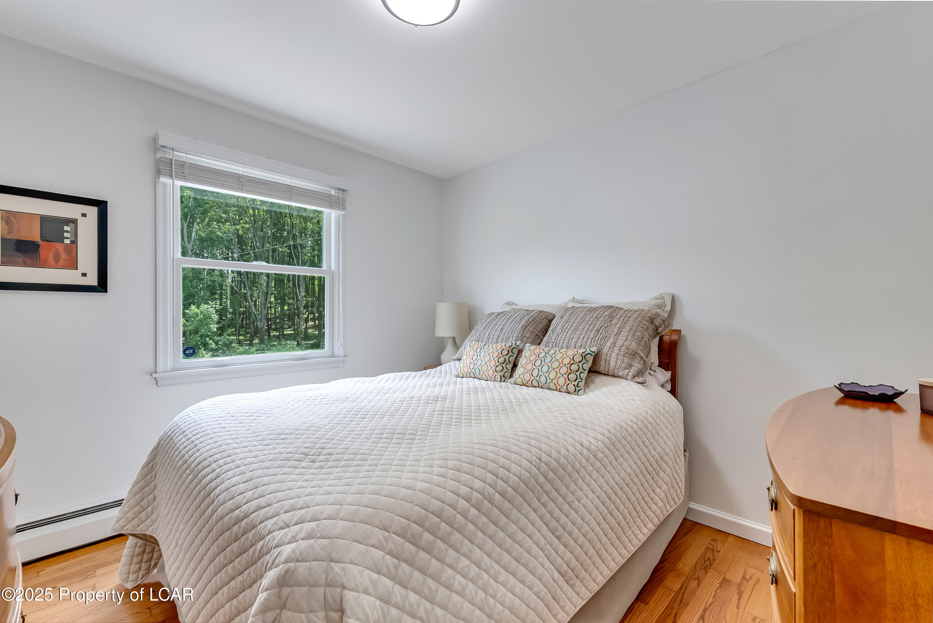 Dallas, Pennsylvania 18612, United States, 4 Bedrooms Bedrooms, ,2 BathroomsBathrooms,Residential,Pending,181194