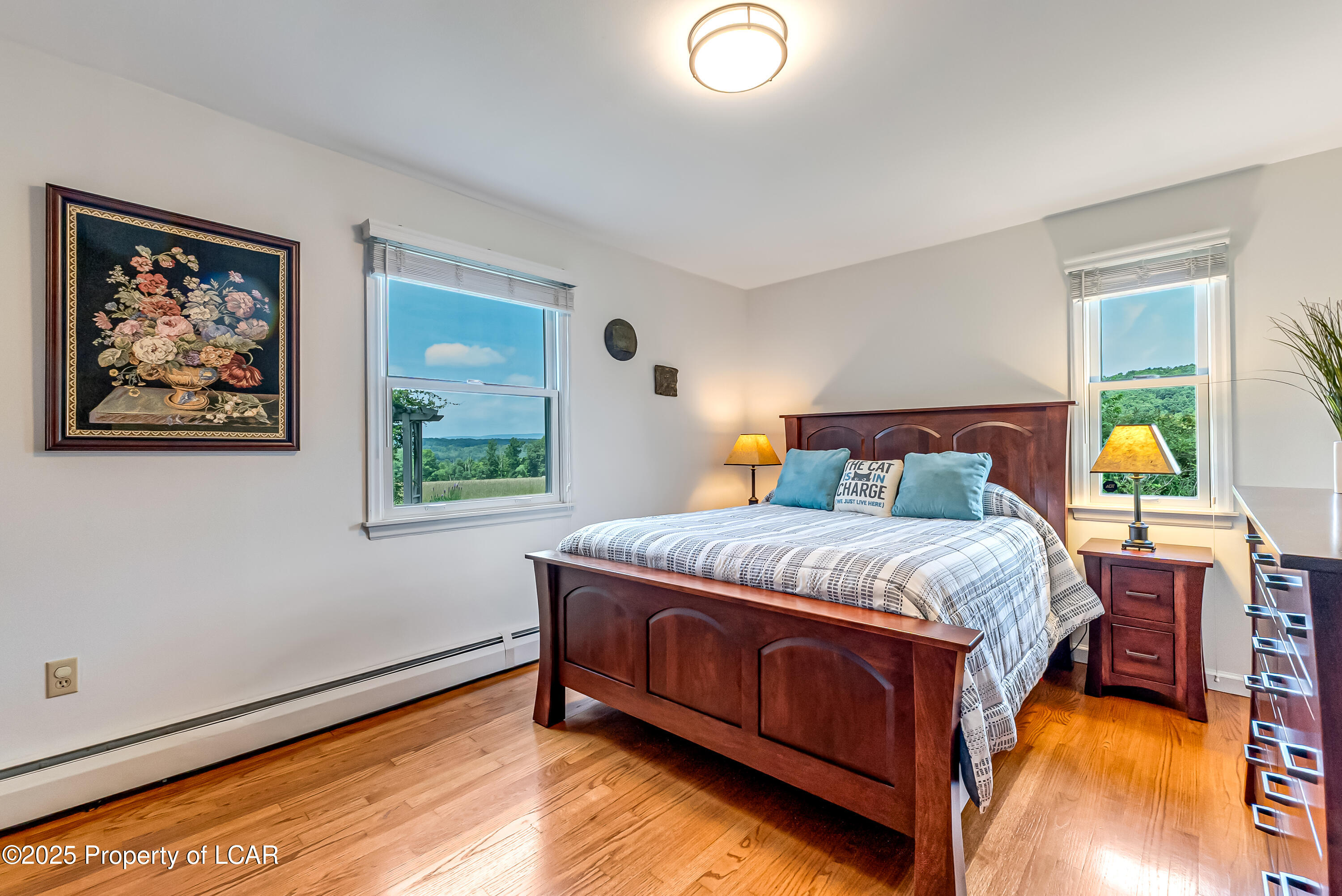 Dallas, Pennsylvania 18612, United States, 4 Bedrooms Bedrooms, ,2 BathroomsBathrooms,Residential,Pending,181194