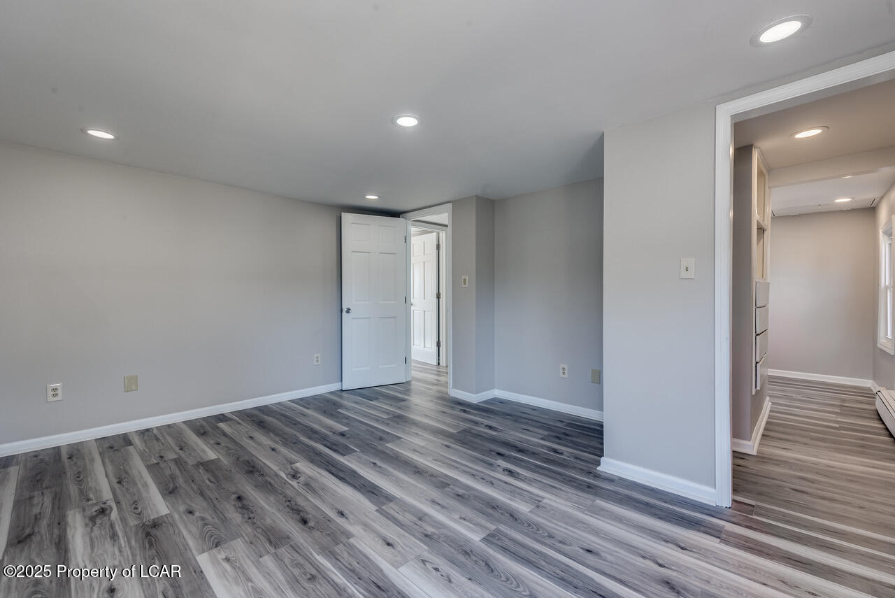 201 Main Street, Dallas, Idaho image 12