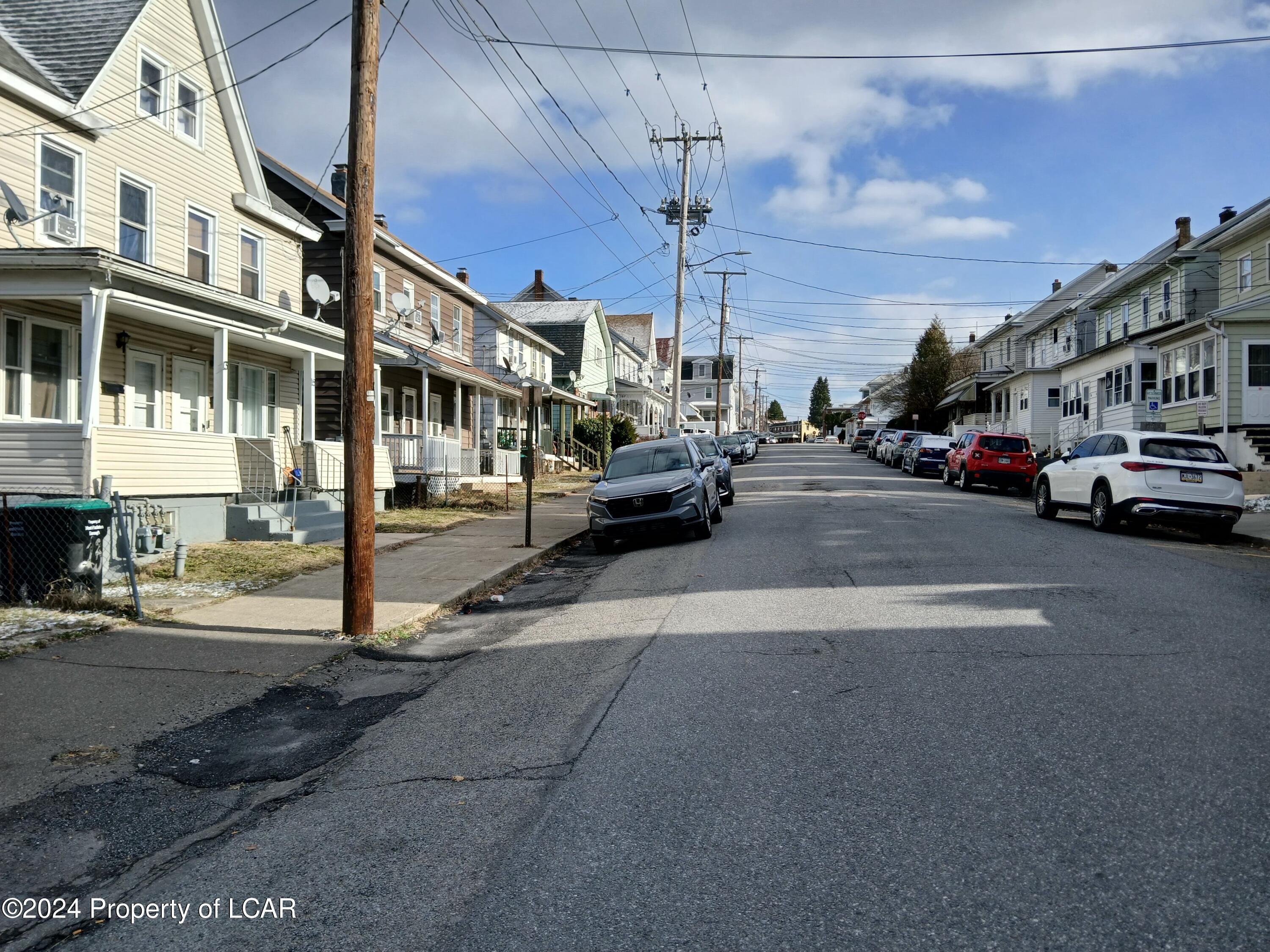 Oak Street, Hazleton, Pennsylvania image 3