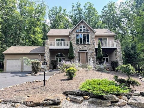 Homes For Sale - 55 Conyngham Drive<br/> Hazleton, PA 18202