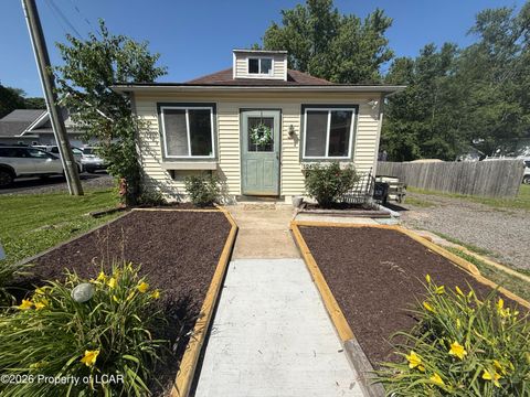 Homes For Sale - 344 Old Lake Road<br/> Luzerne County, Dallas, PA 18612