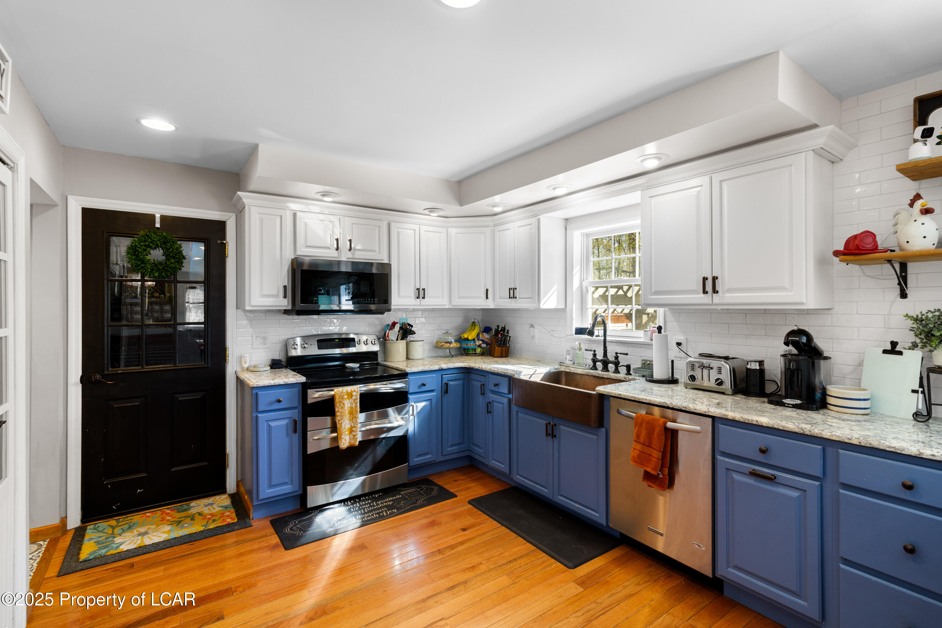 76 Sycamore Drive, Drums, Washington image 6