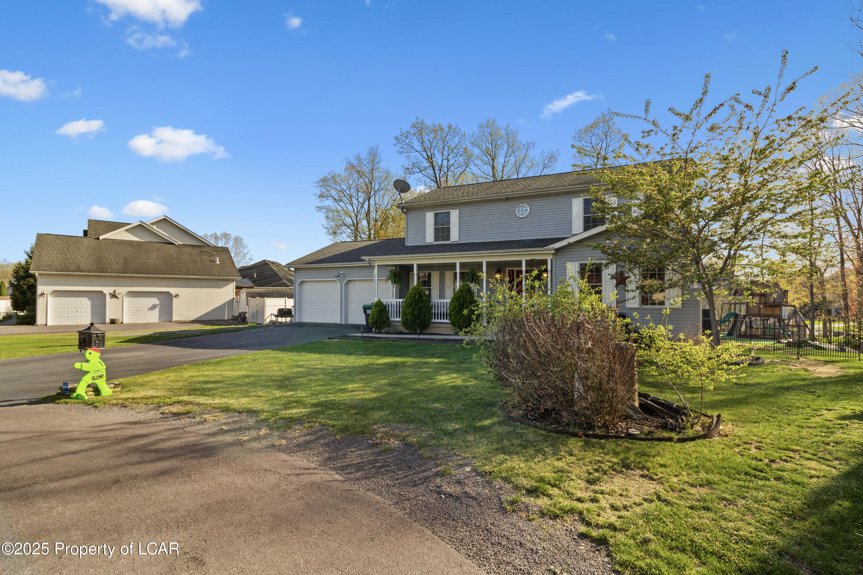 76 Sycamore Drive, Drums, Washington image 3
