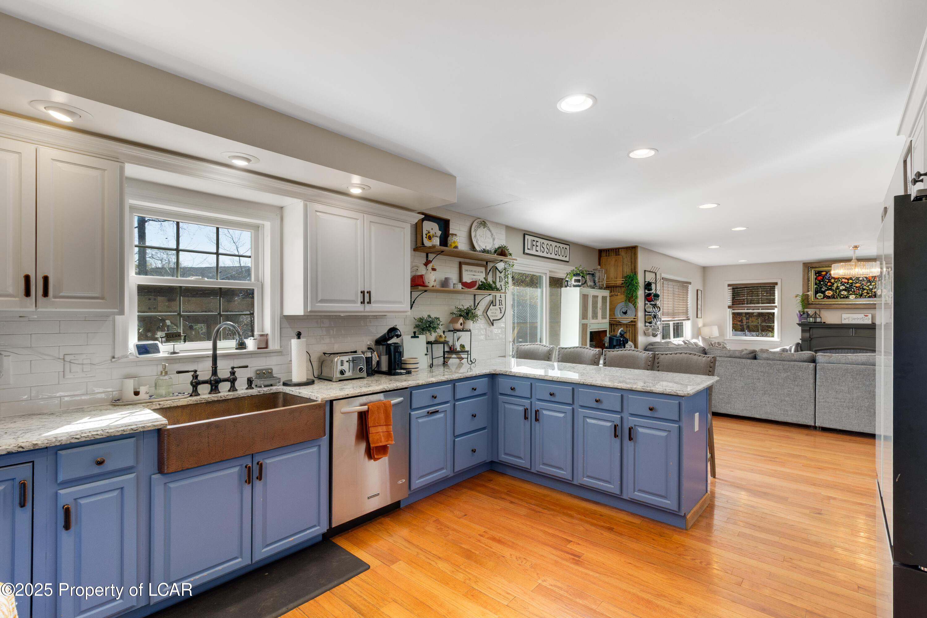 76 Sycamore Drive, Drums, Washington image 5