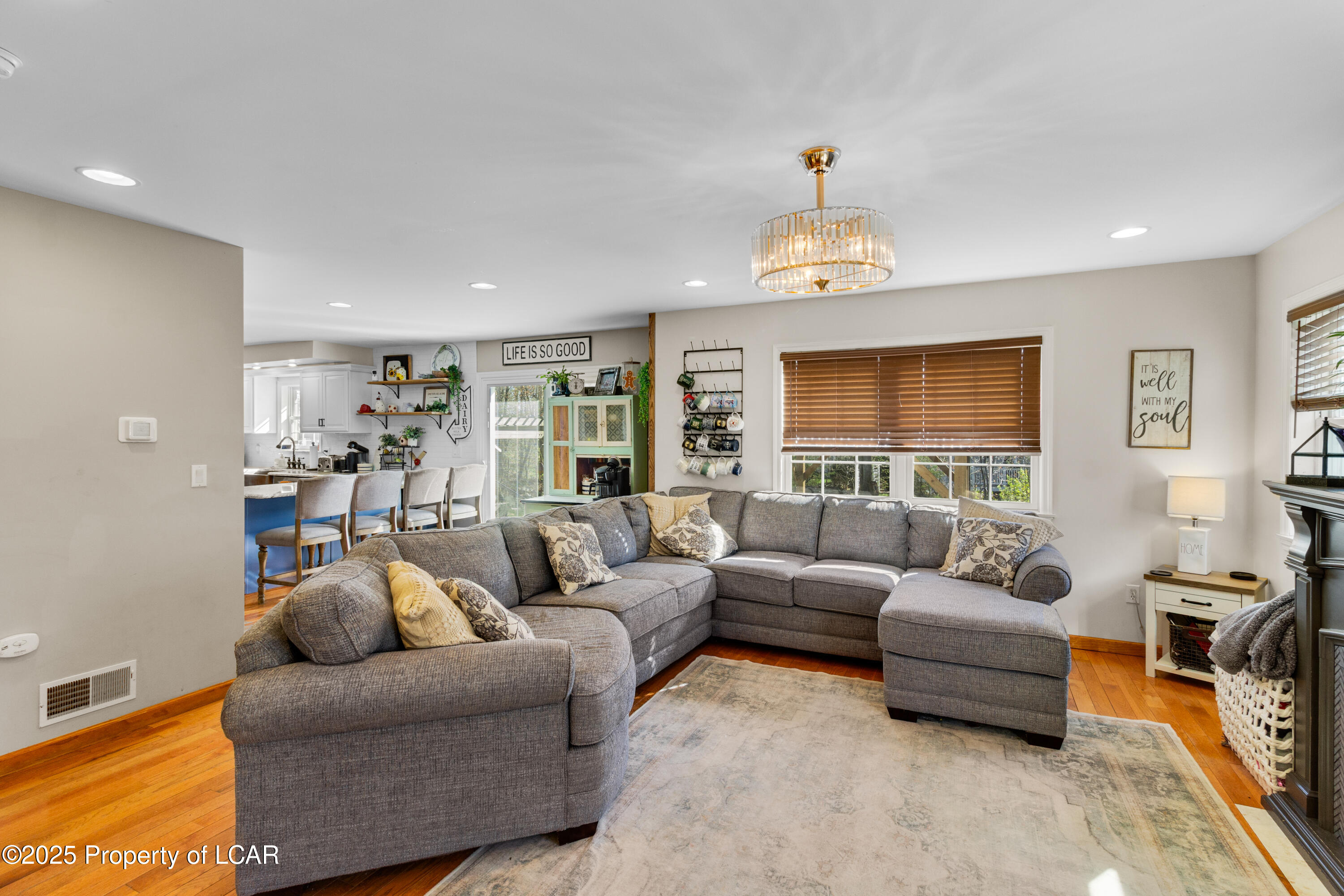76 Sycamore Drive, Drums, Washington image 9