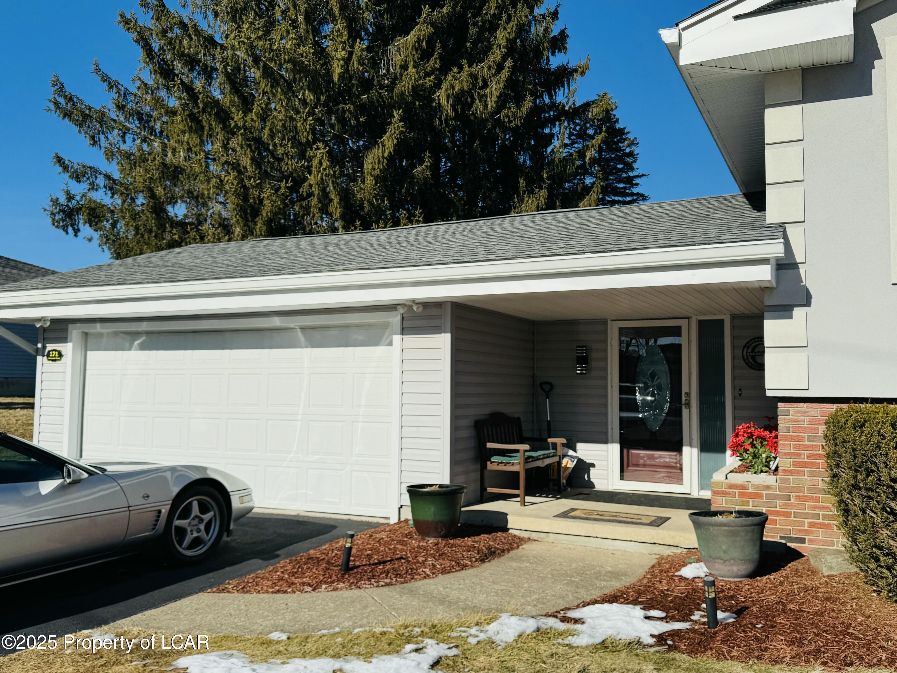 171 Limewood Road, Shavertown, Pennsylvania image 6