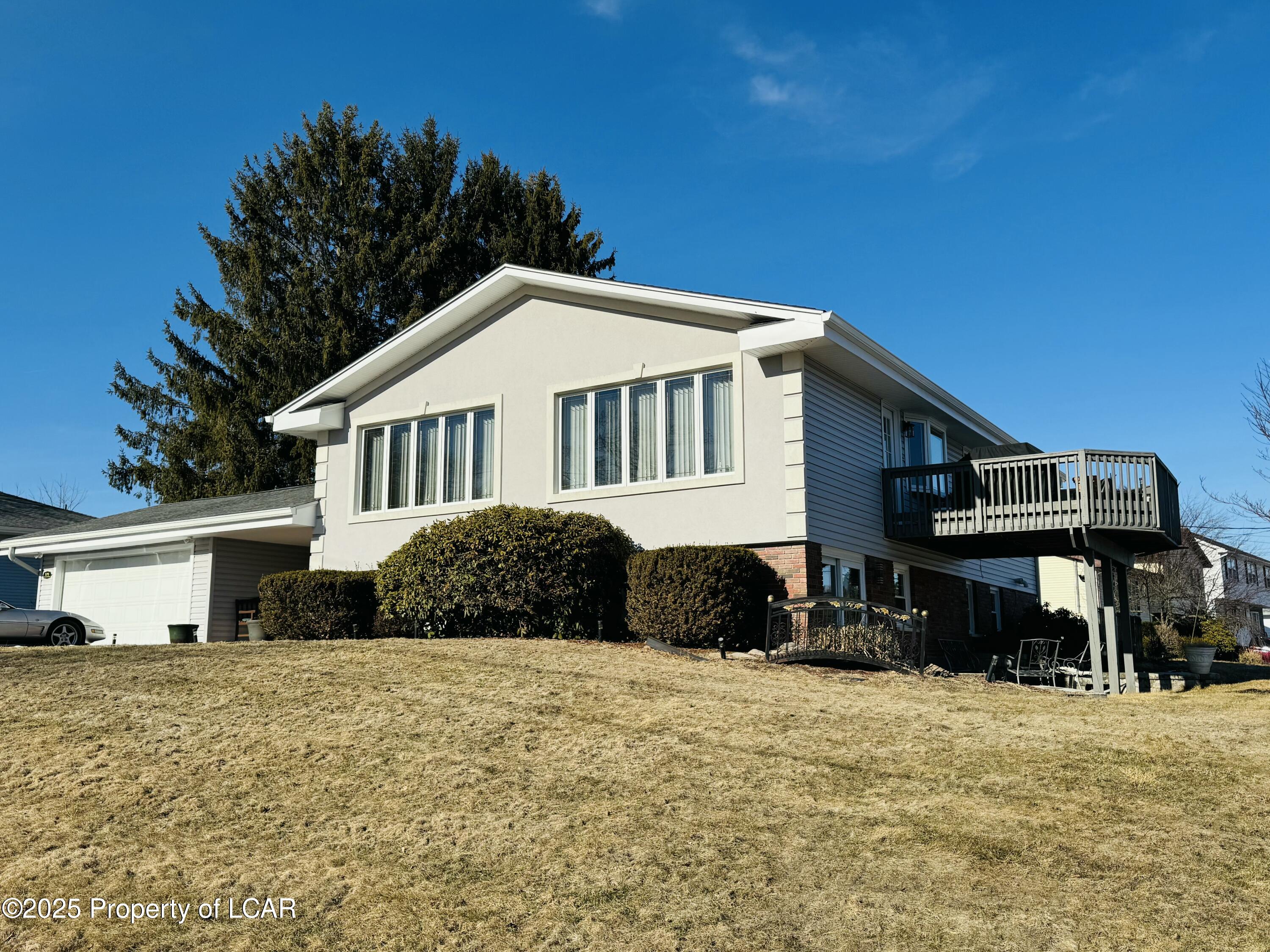 171 Limewood Road, Shavertown, Pennsylvania image 2