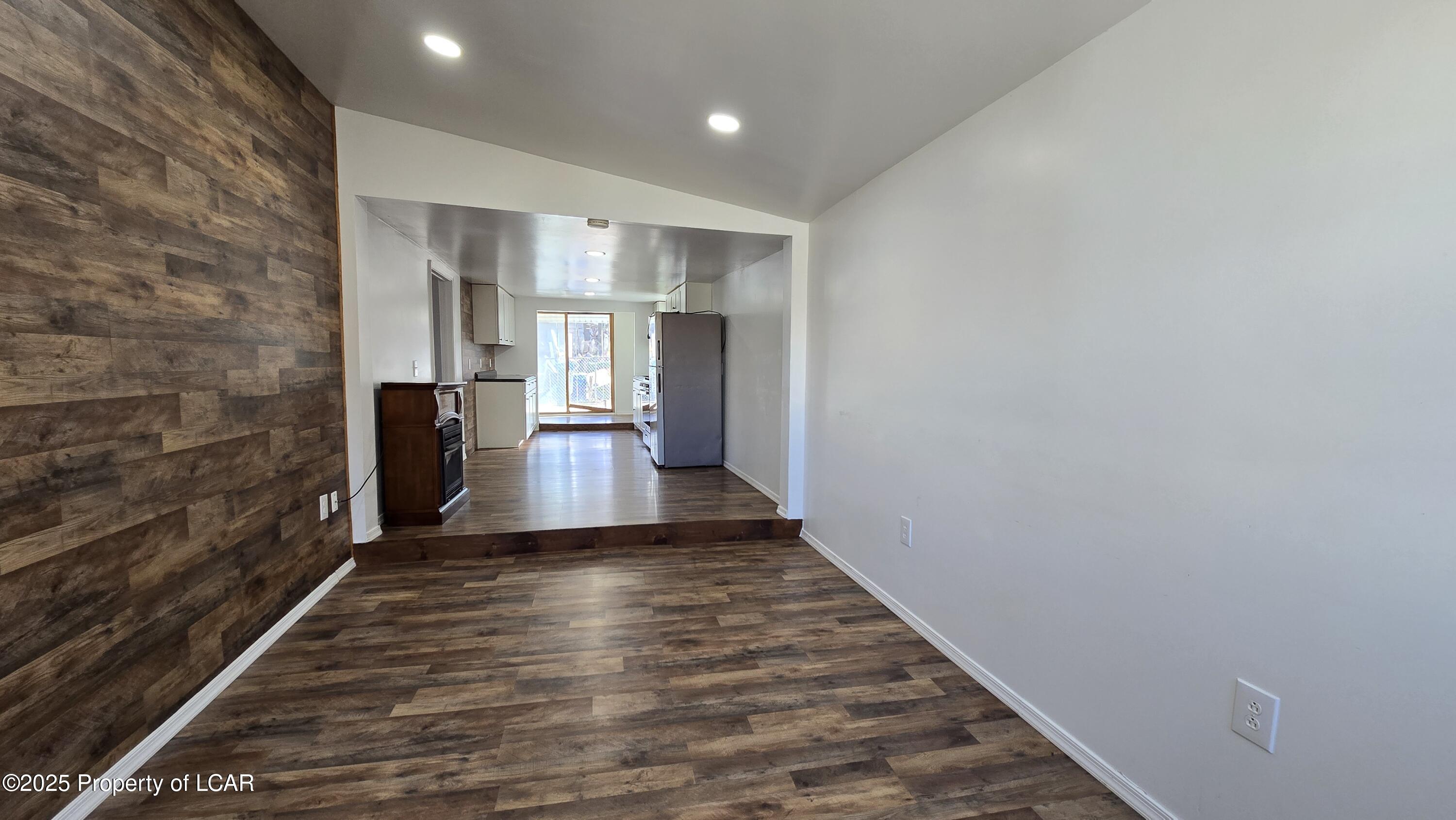 Scranton, Pennsylvania 18505, United States, 6 Bedrooms Bedrooms, ,2 BathroomsBathrooms,Residential,Active,88314