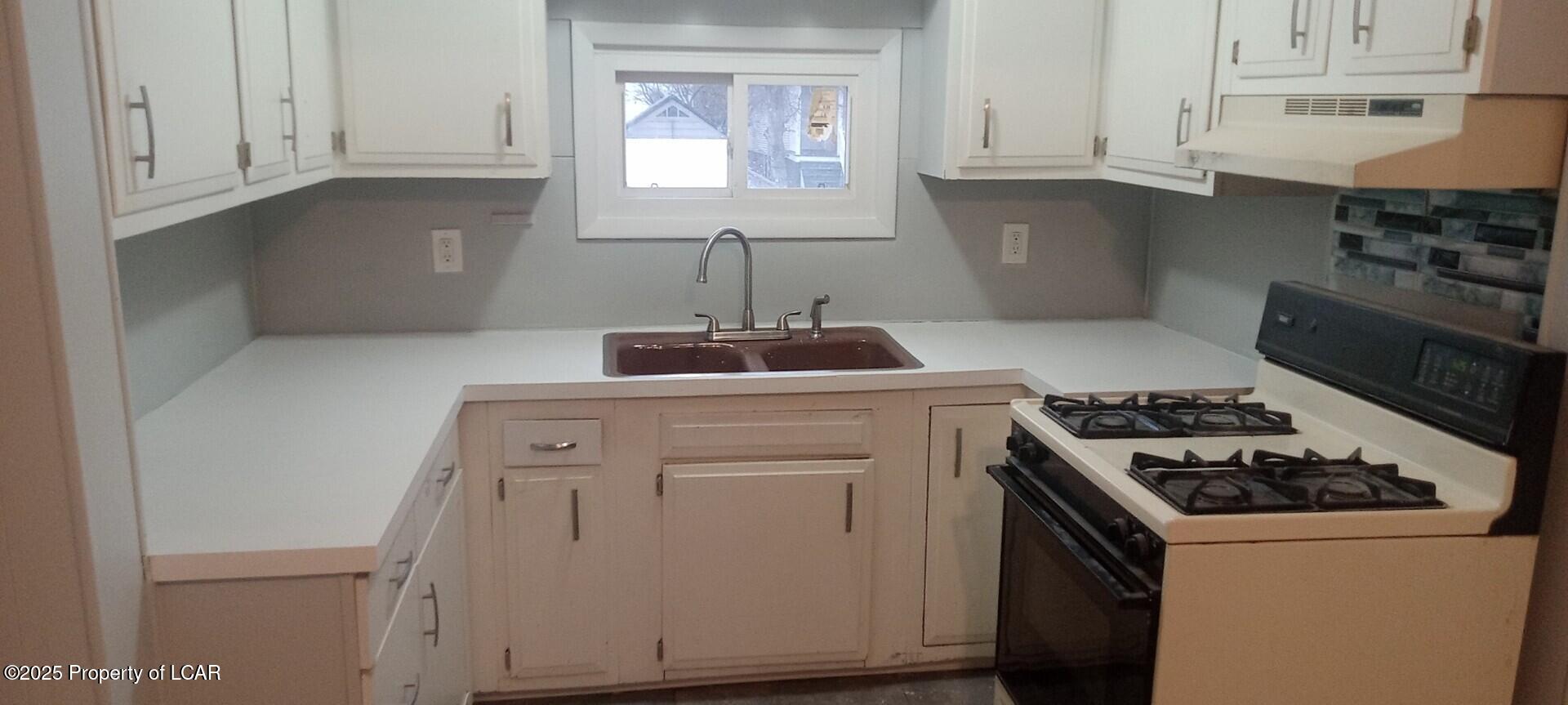 R 120 Division Street, Kingston, Texas image 4
