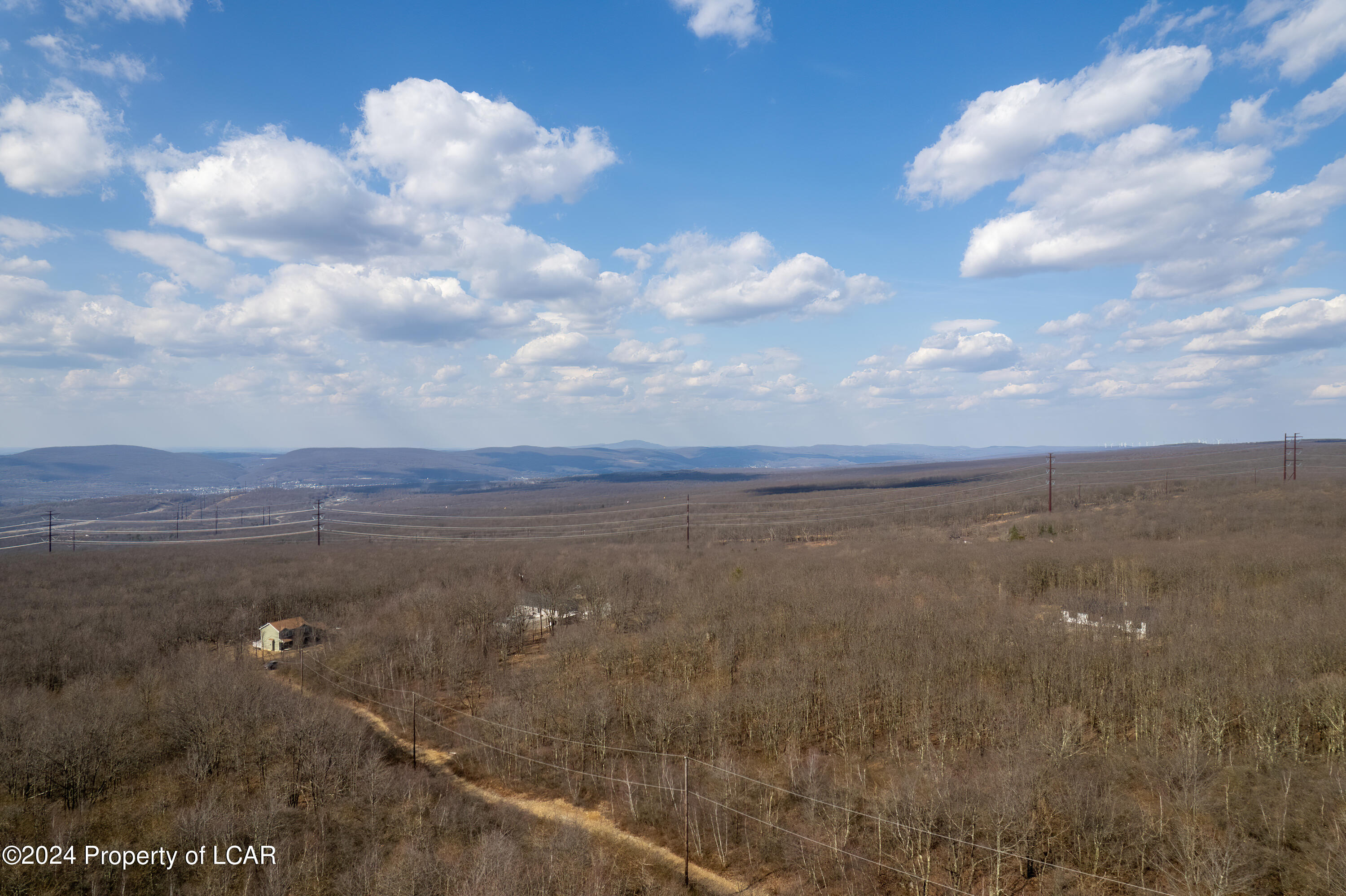 34-37 Berry Road #34,35,36,37, Archbald, Pennsylvania image 3