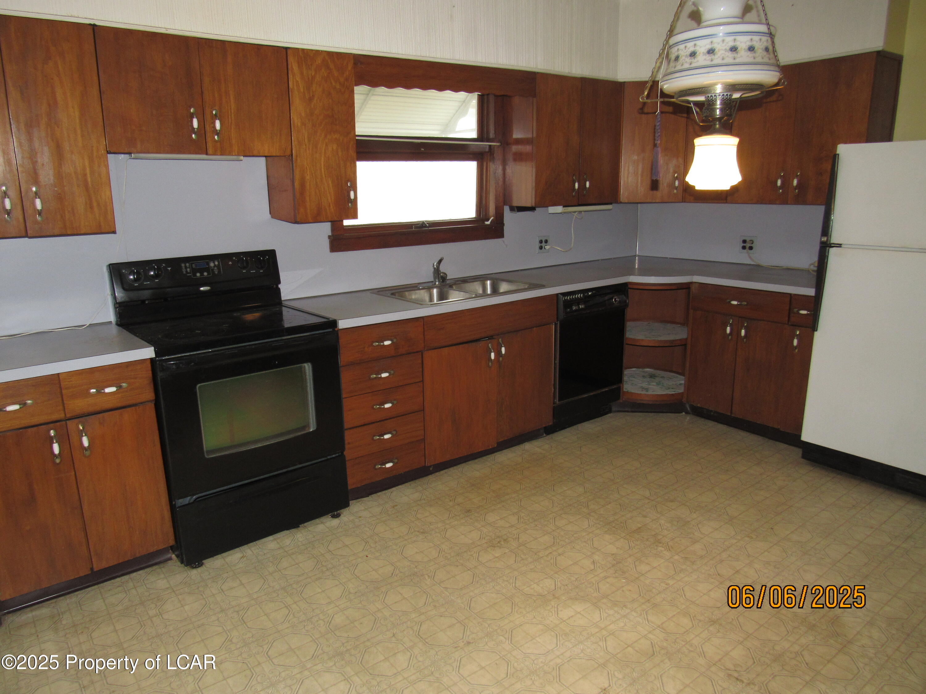 41 Church Street, Edwardsville, Idaho image 4