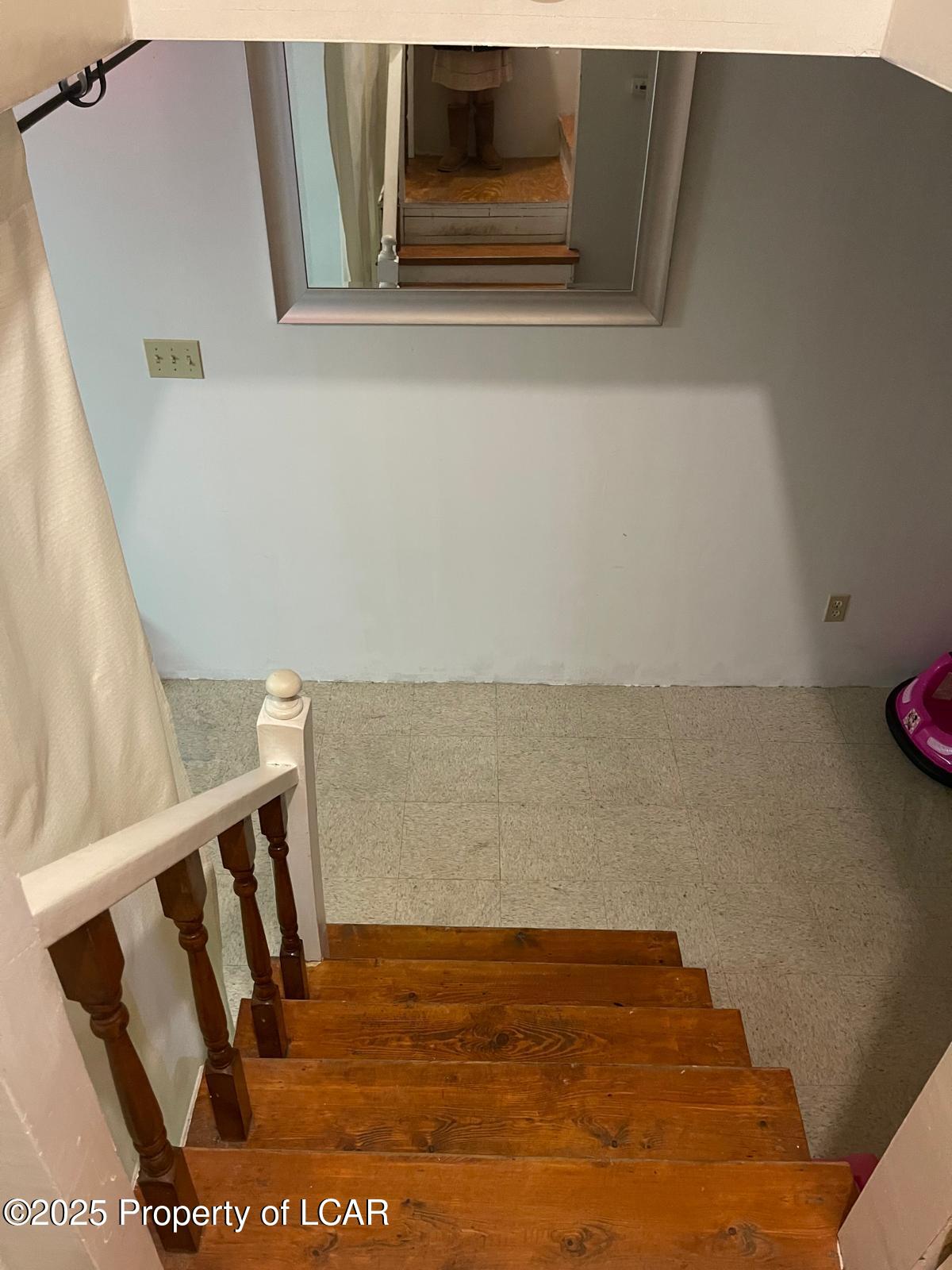 220 W Birch Street, Hazleton, Idaho image 39