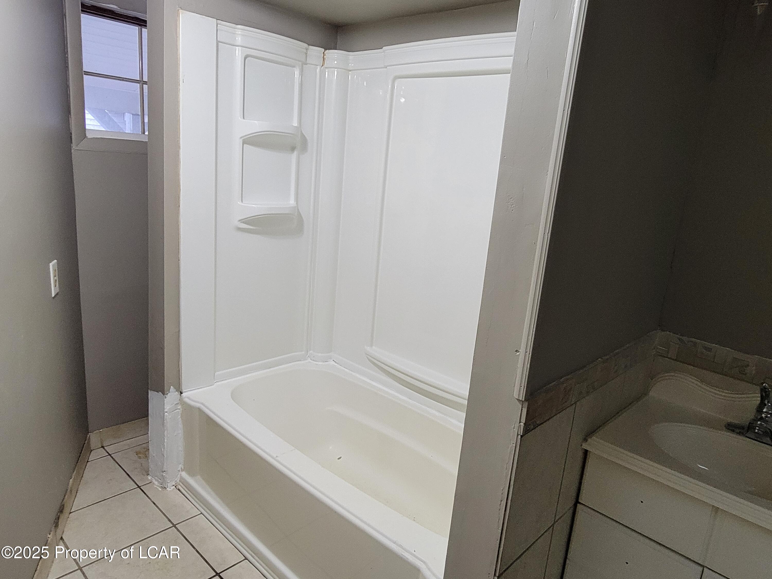 Scranton, Pennsylvania 18504, United States, 6 Bedrooms Bedrooms, ,4 BathroomsBathrooms,Residential,Active,178531