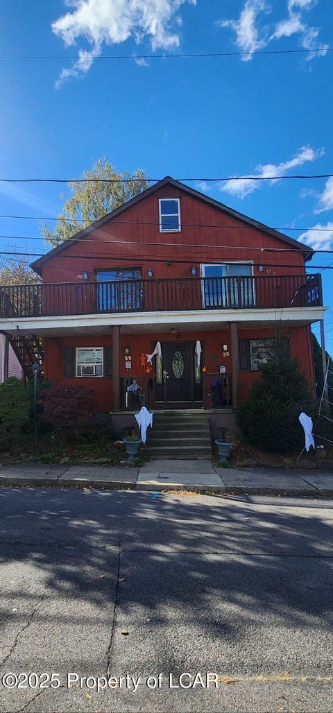 Homes For Rent - 33 Chapel Street<br/> Pittston, PA 18640