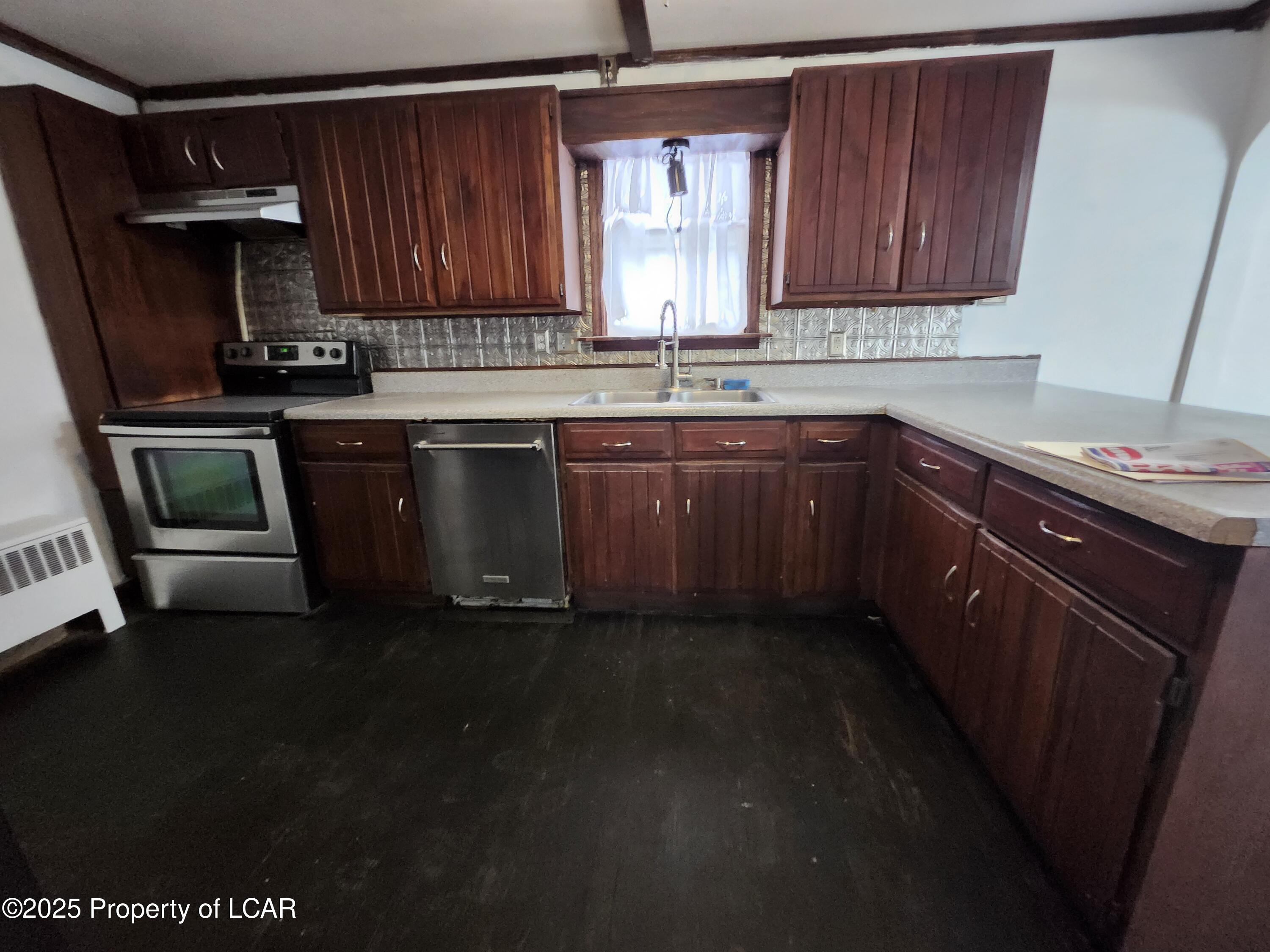 37 Luzerne Avenue, Dallas, Pennsylvania image 3