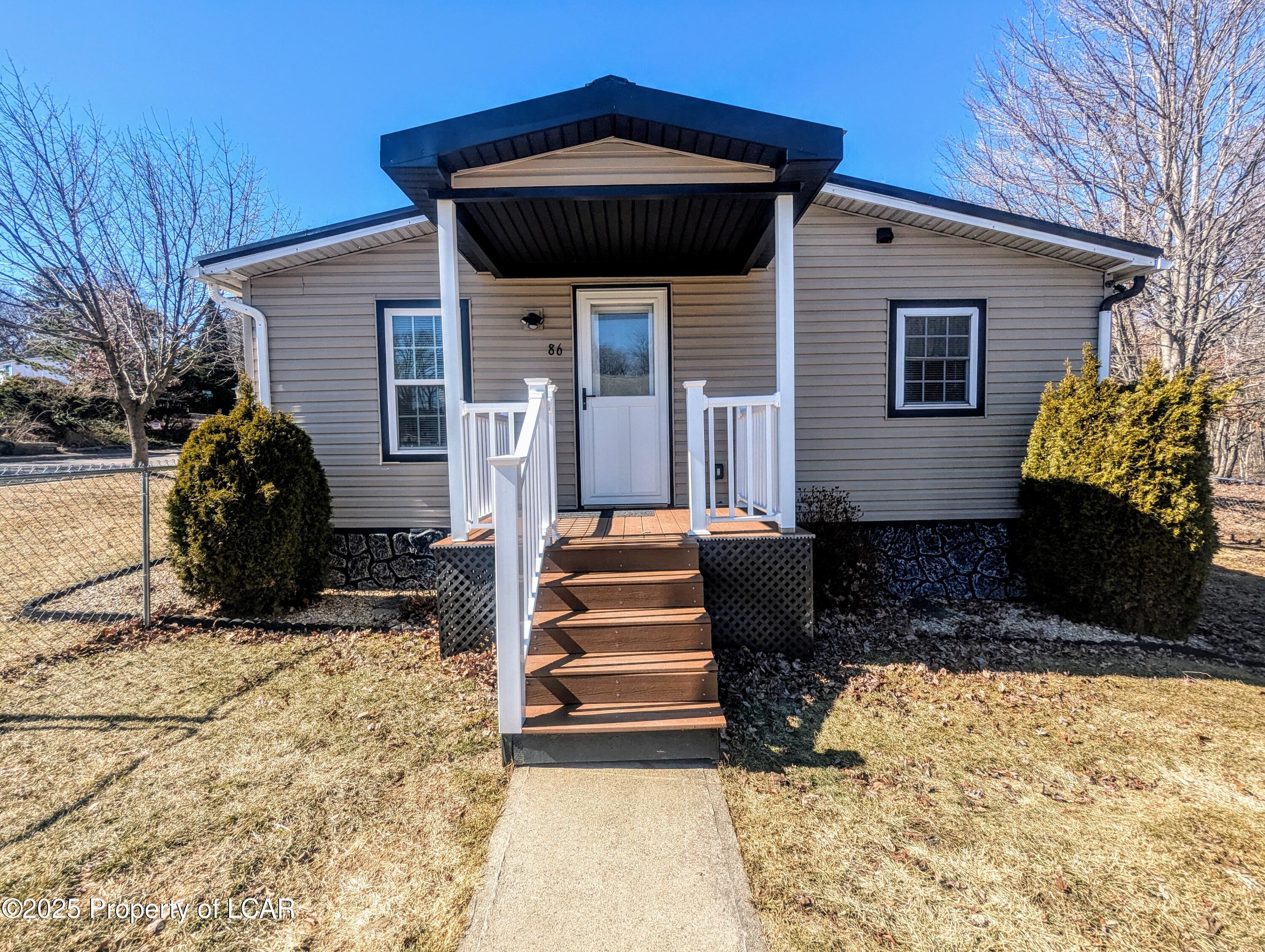 86 Birch Knoll Drive, Hazleton, Pennsylvania image 1