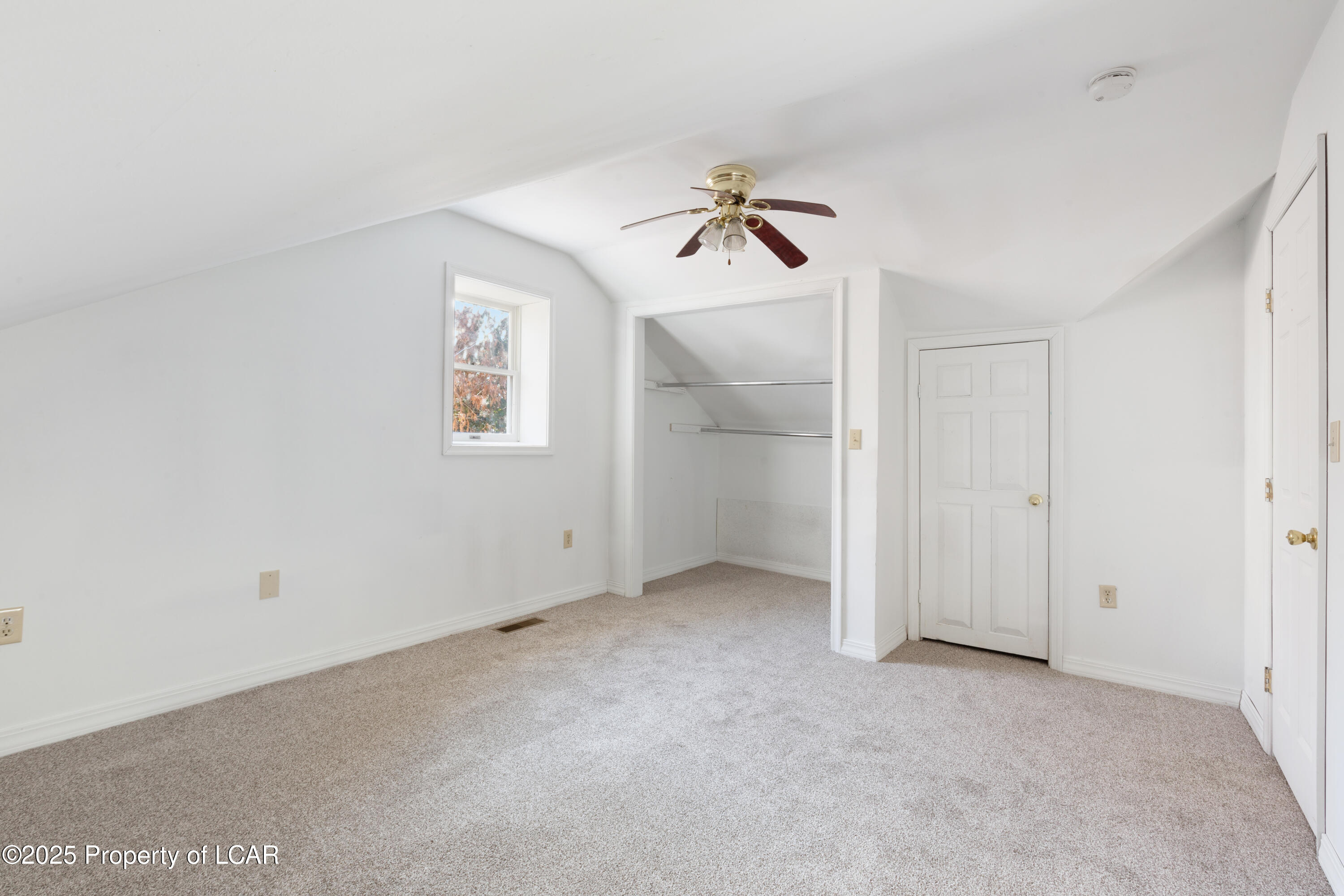 16 N Center Street, Shavertown, Pennsylvania image 22